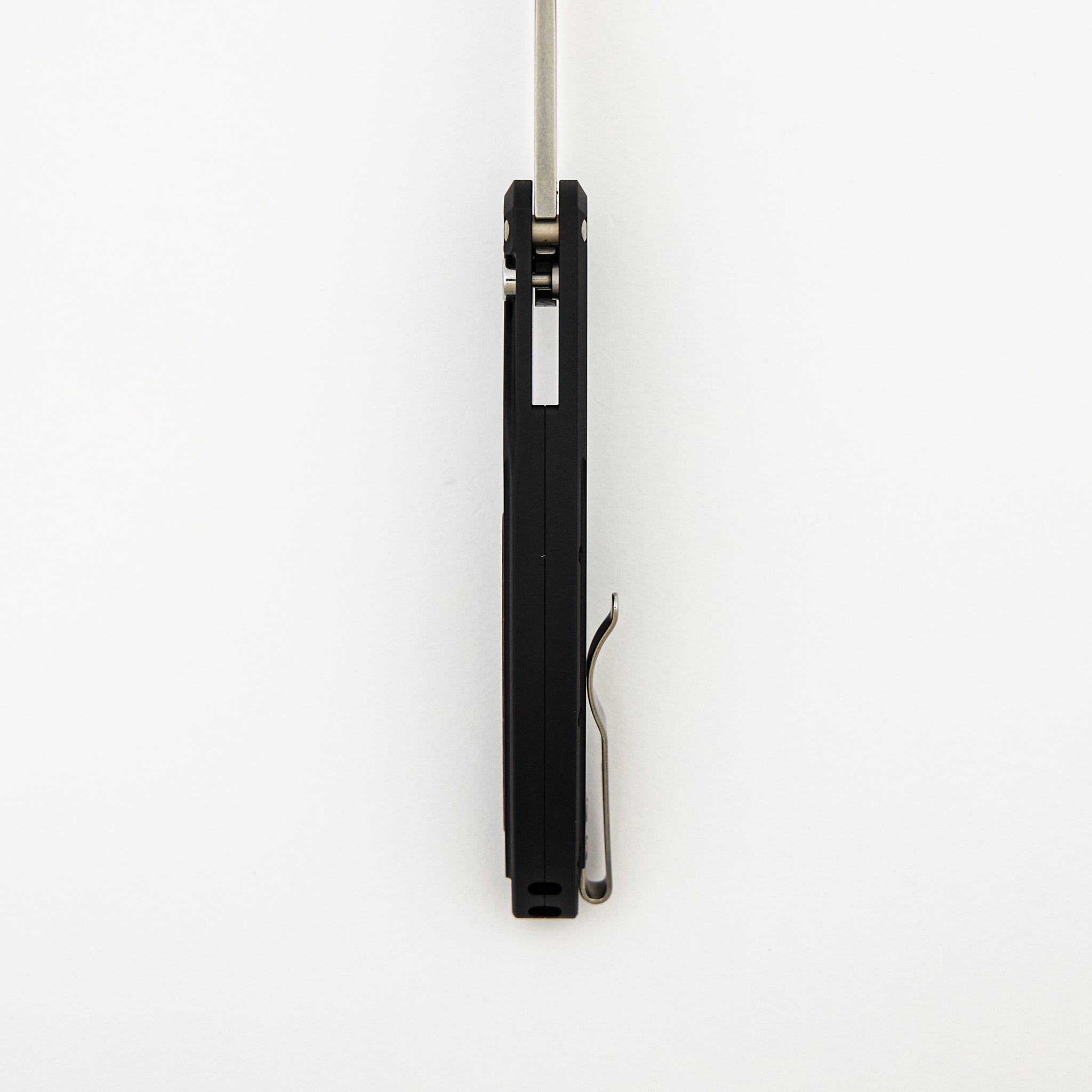 Cambria 2 - CF2101-LTD TC Red - Black Aluminum Handle - Red Techocarbo Inlay - MagnaCut Blade