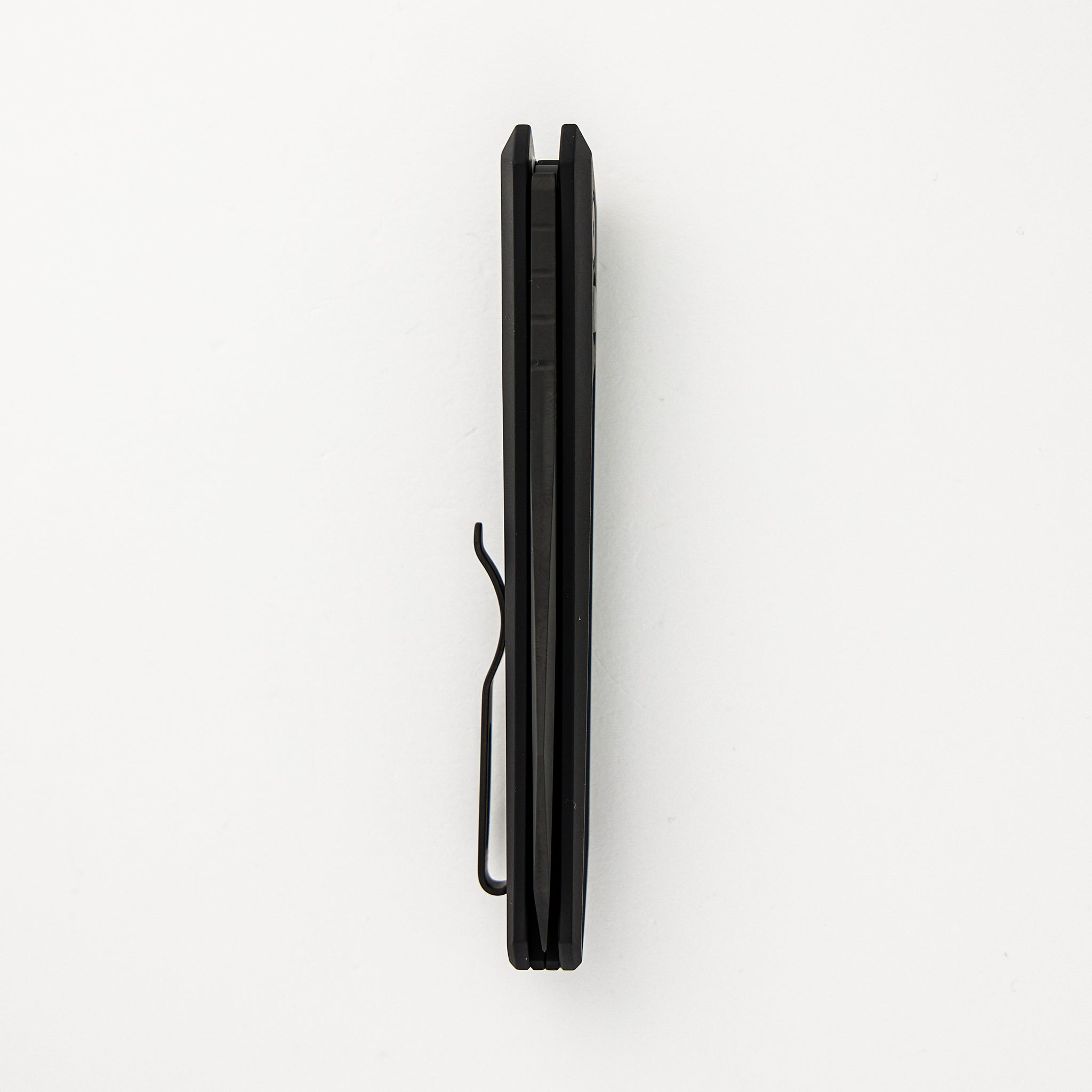 Oligarch - Black Aluminum Handle - DLC Black MagnaCut Blade DS103 (Sinkevich Design)