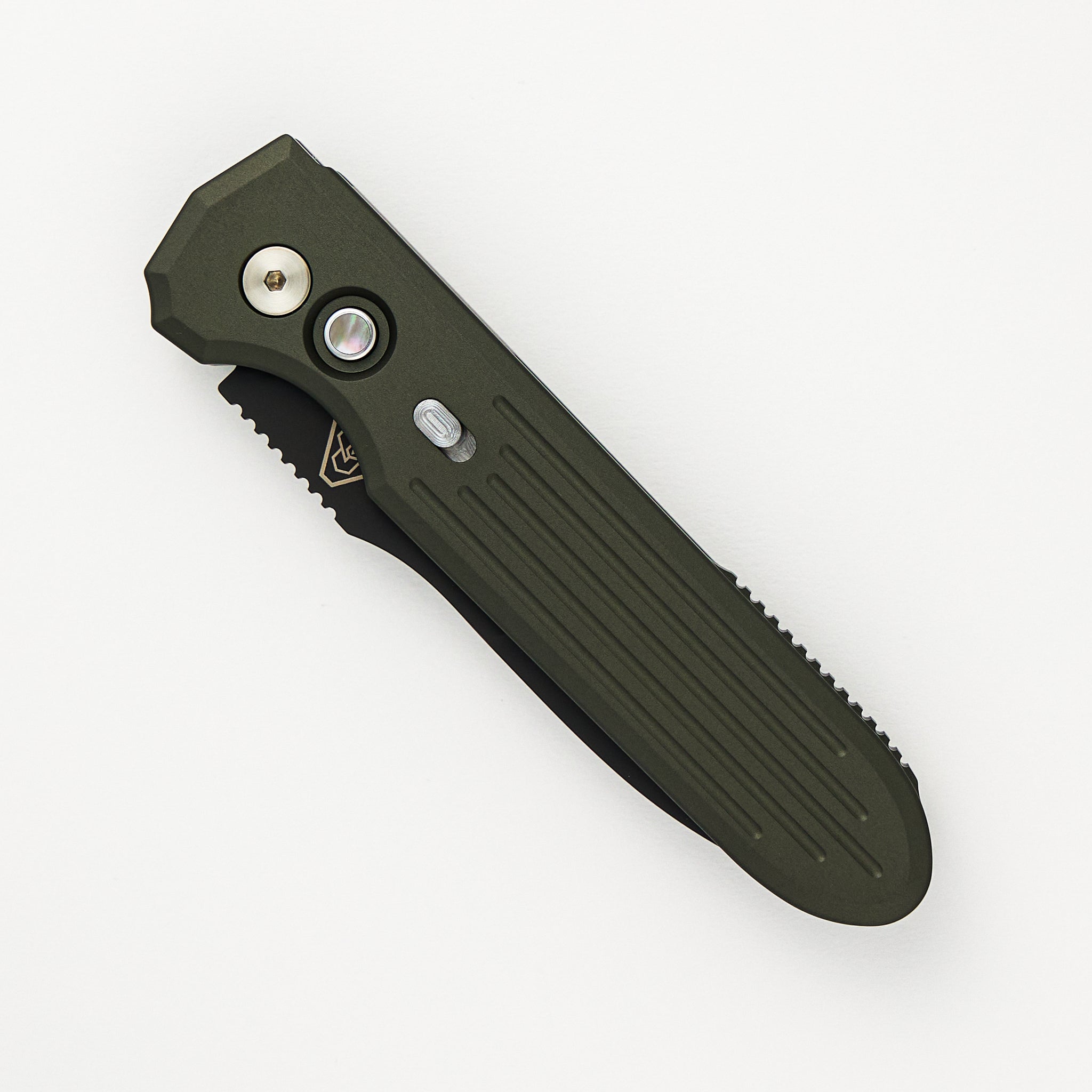 PDW Invictus Auto – Green Handle - Pearl Button - DLC Black MagnaCut Blade - 1805-GREEN