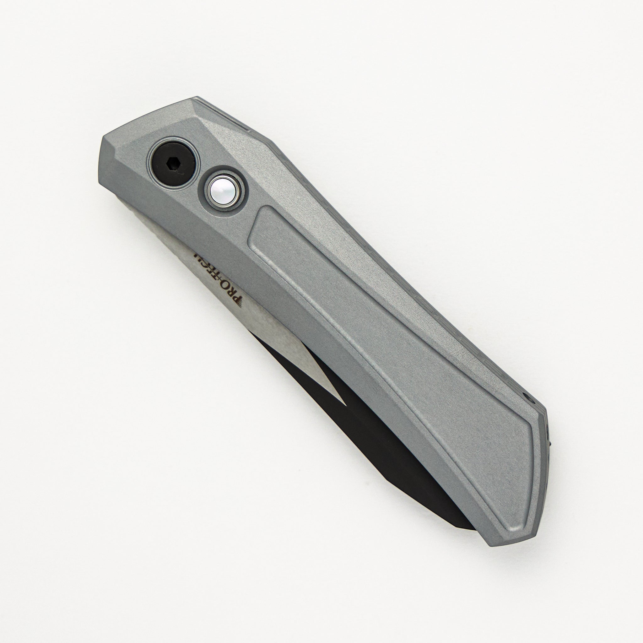 Oligarch - 2024.BLADEWEST.05 - Solid Grey Handle - 2-Tone DLC MagnaCut Blade (Sinkevich Design)