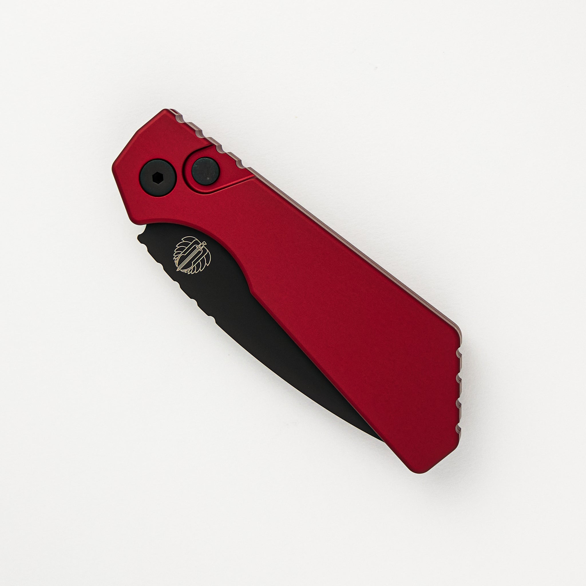 Strider PT+ Auto PT203-Red – Red Aluminum Handle - DLC Black MagnaCut Blade
