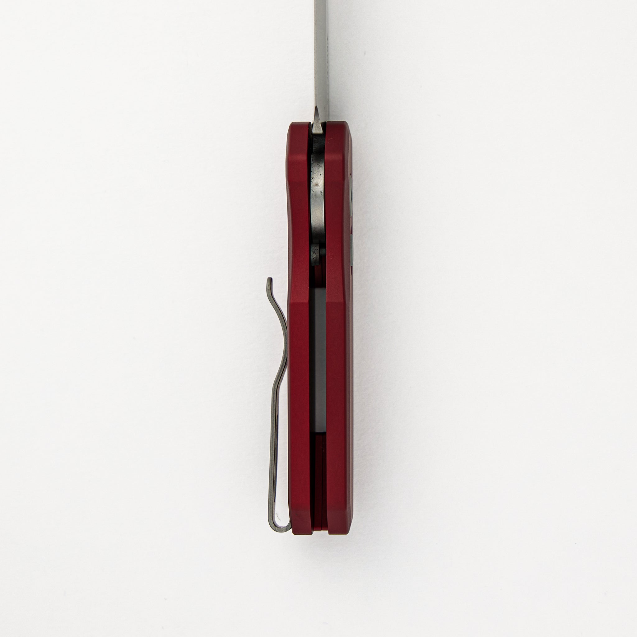 Runt 5 - Red Aluminum Handle - Stonewash Magnacut Reverse Tanto Blade - R5401-RED