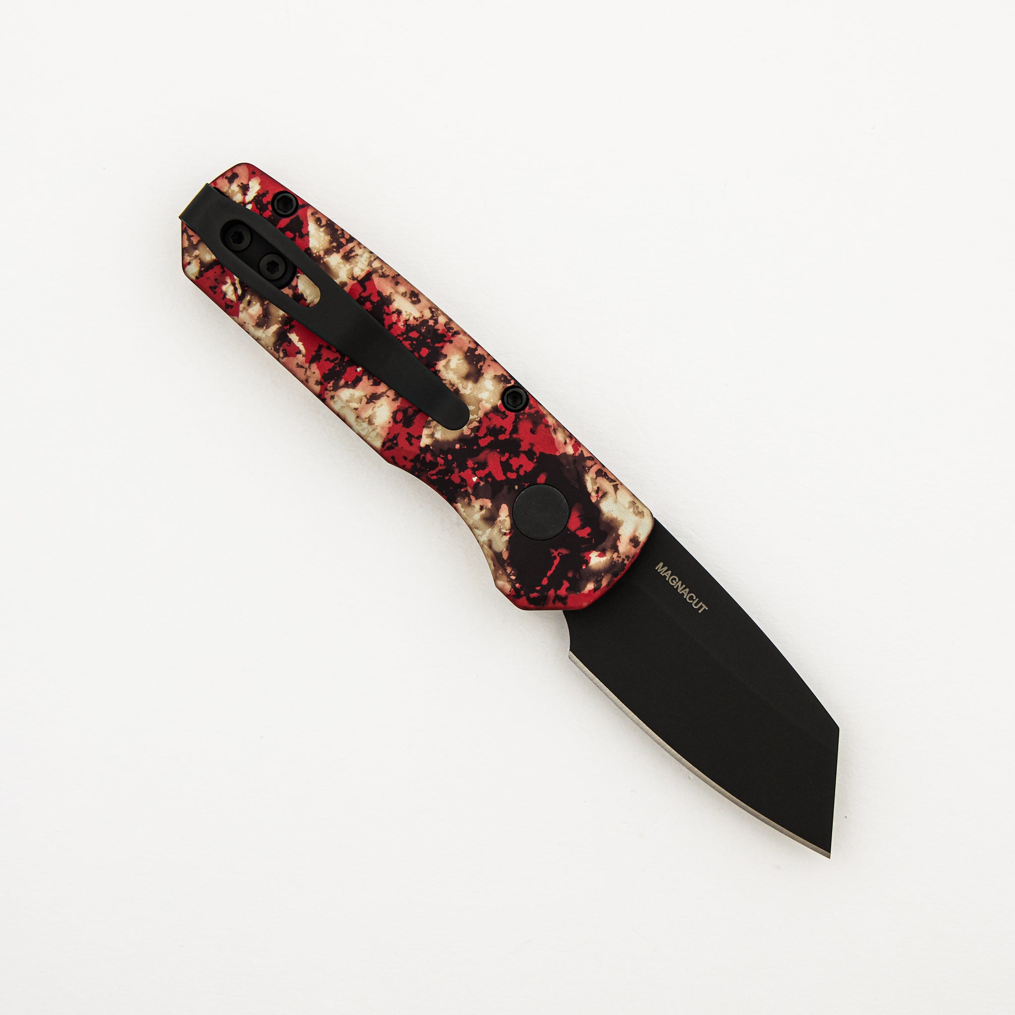 Runt 5 – R5403-CTC - "Crimson Tiger Camo" Anodized Handle - DLC Black MagnaCut Reverse Tanto Blade - Black Lip Pearl Button
