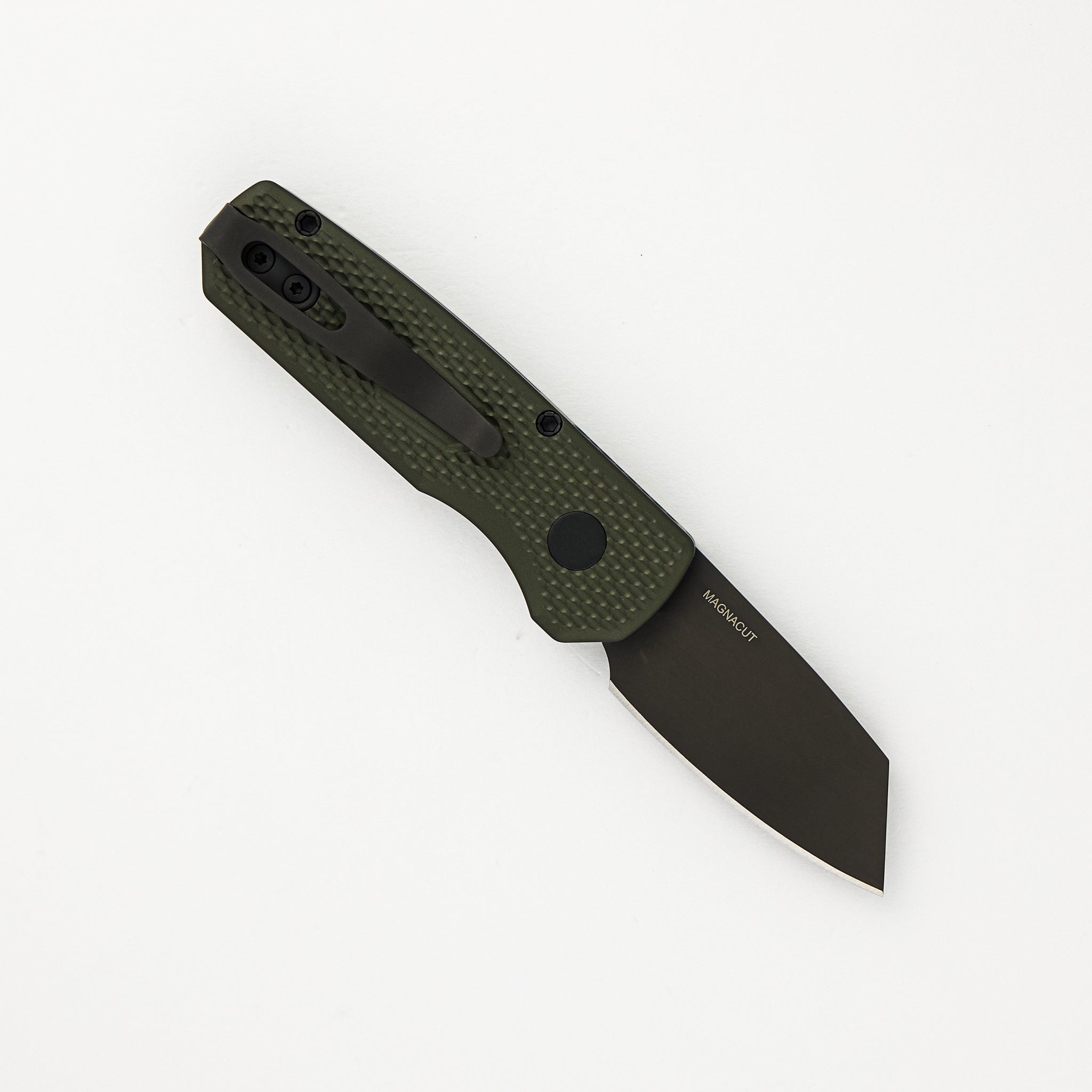 Runt 5 – Textured Green Aluminum Handle – DLC Black Magnacut Reverse Tanto Blade – R5406-GREEN