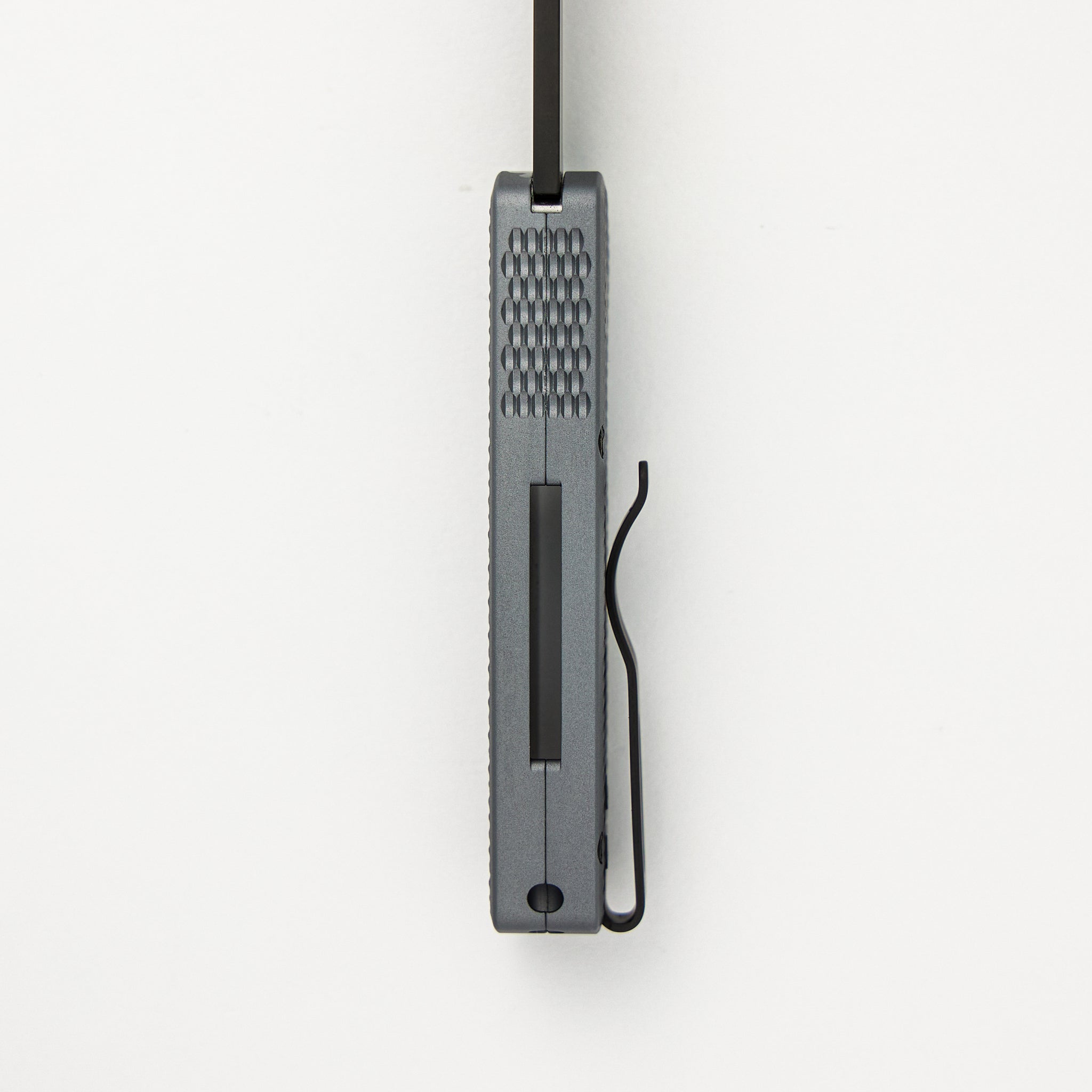 Runt 5 – Textured Grey Aluminum Handle – DLC Black Magnacut Reverse Tanto Blade – R5406-GREY