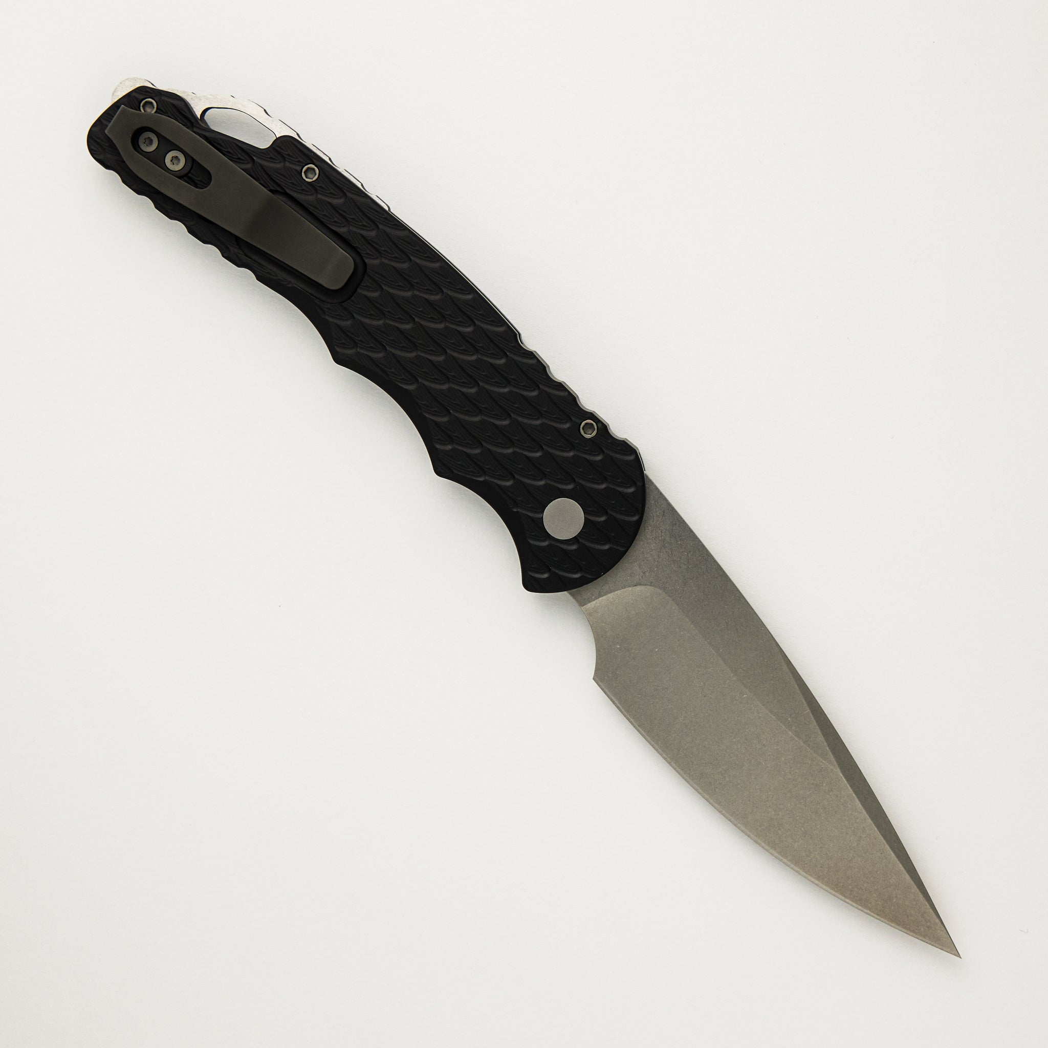 TR-4 - T4105-F - Black Handle W/ Feather Texture - MagnaCut Blade