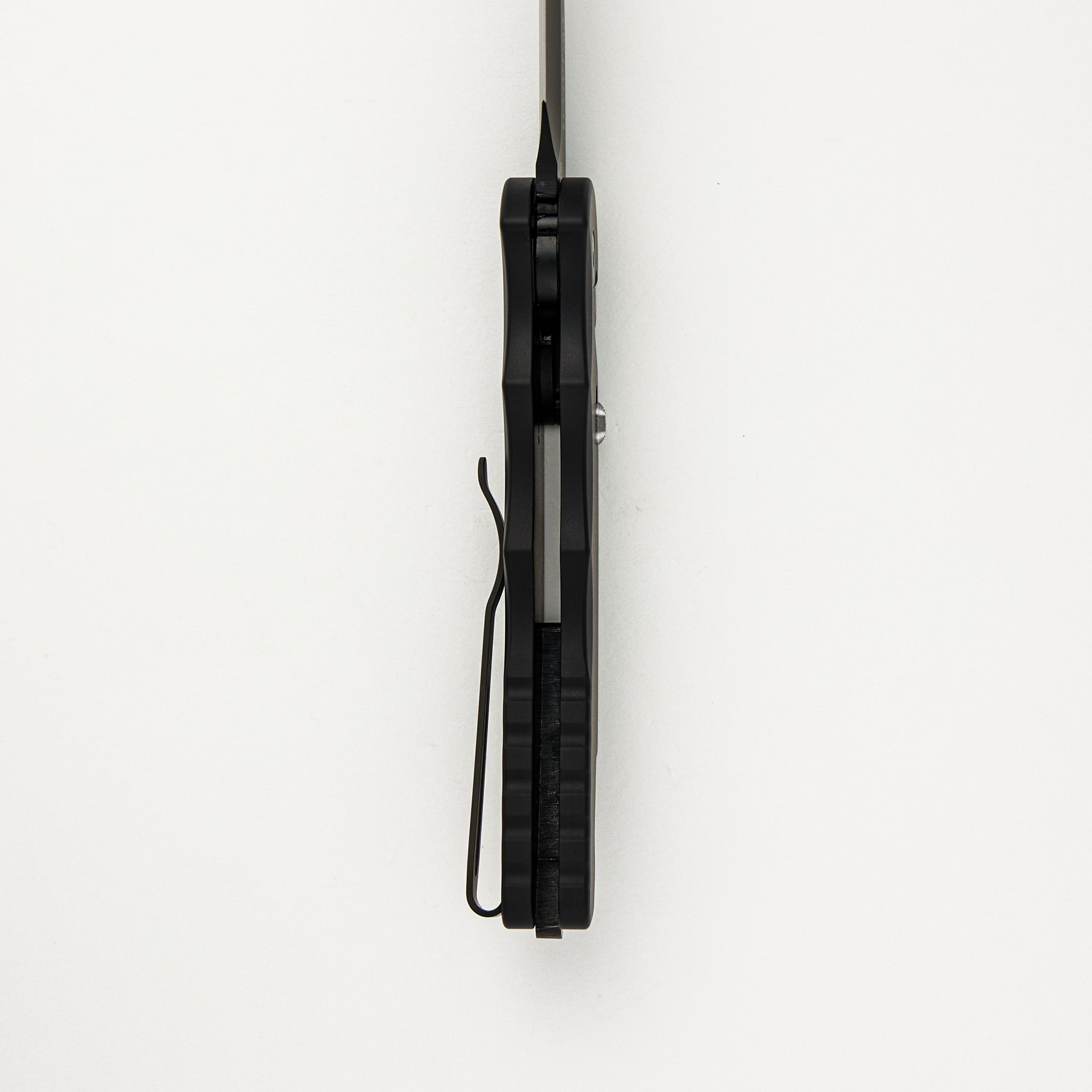 TR-5 Auto - Black Handle - Black DLC S35VN Blade - T503