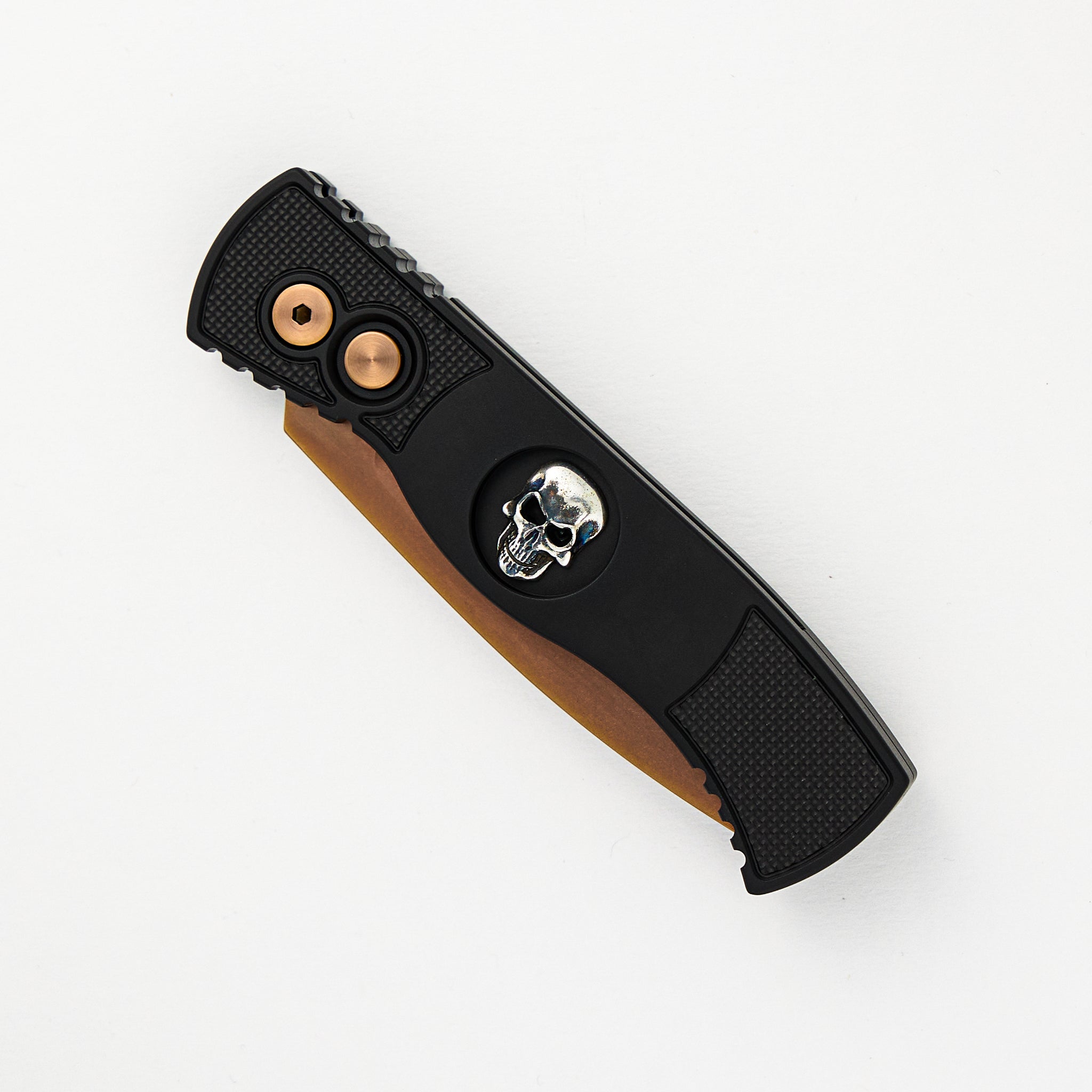 TR-2 RG Skull - Black Handle - Shaw Sterling Silver Skull - Rose Gold Button - Rose Gold MagnaCut Blade