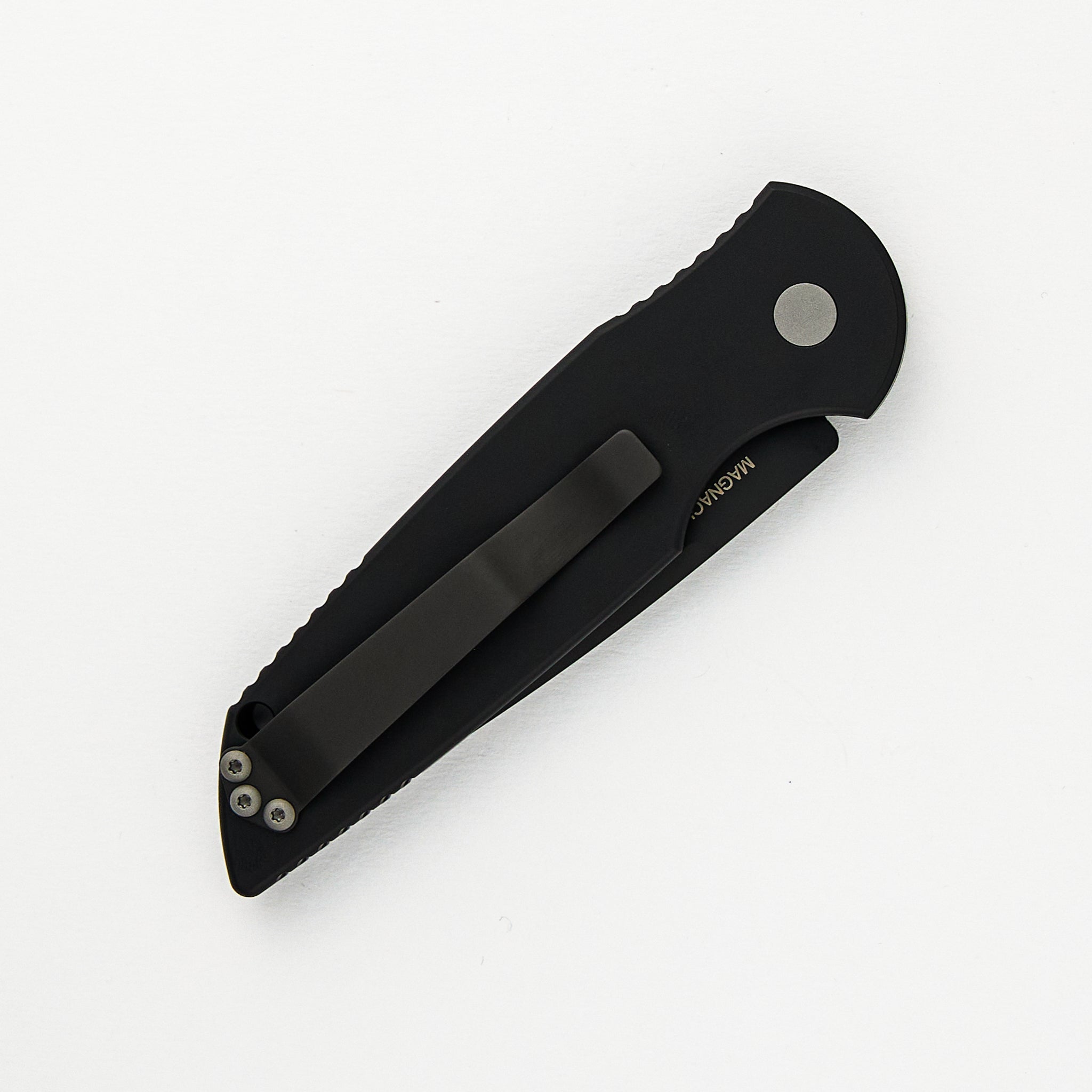 TR-3 BT MC Tactical Response 3 - Black Handle W/ Grooves, DLC MagnaCut Blade