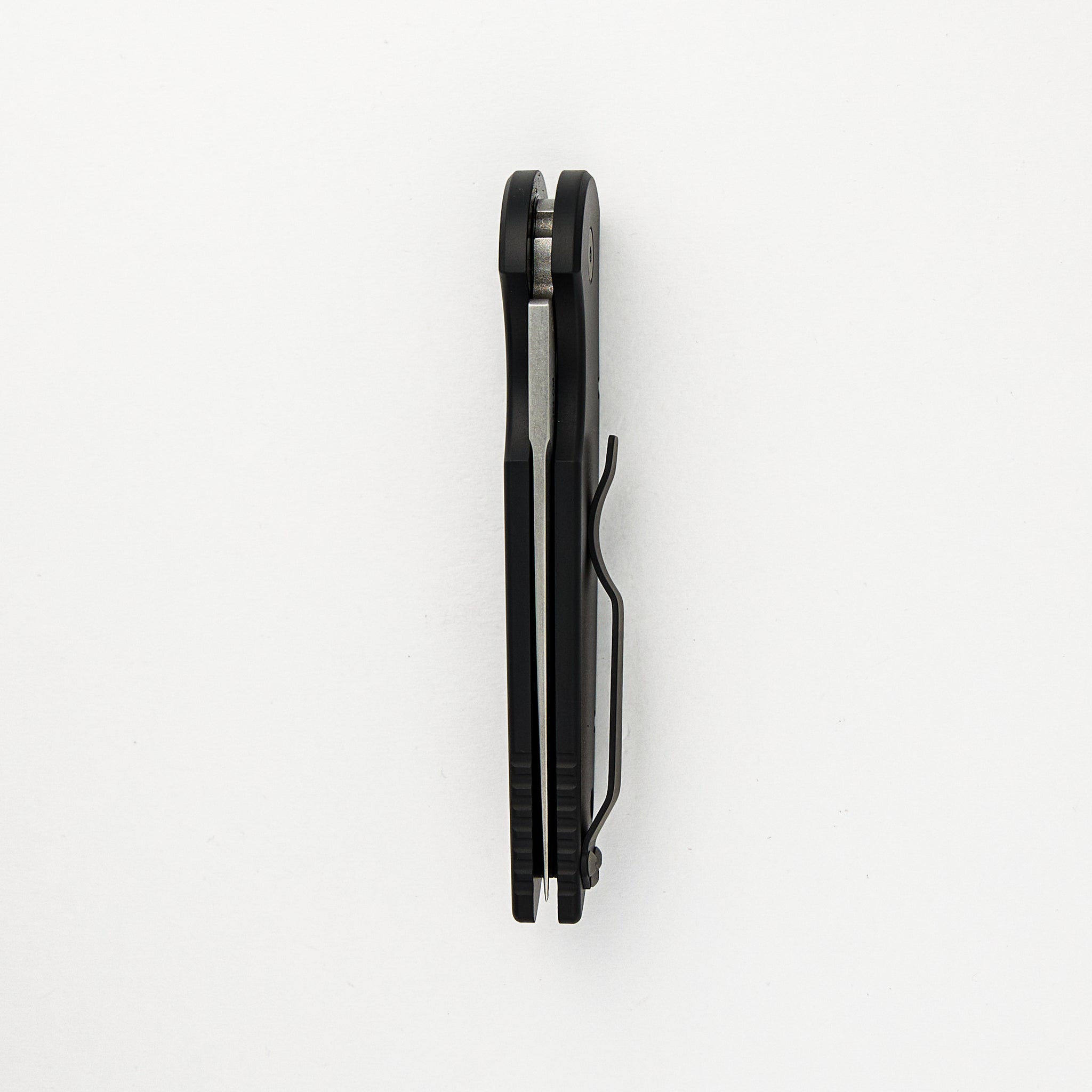 TR-3 L-1 - Left Handed - Black Aluminum Handle W/ Grooves - Stonewash 154-CM Blade