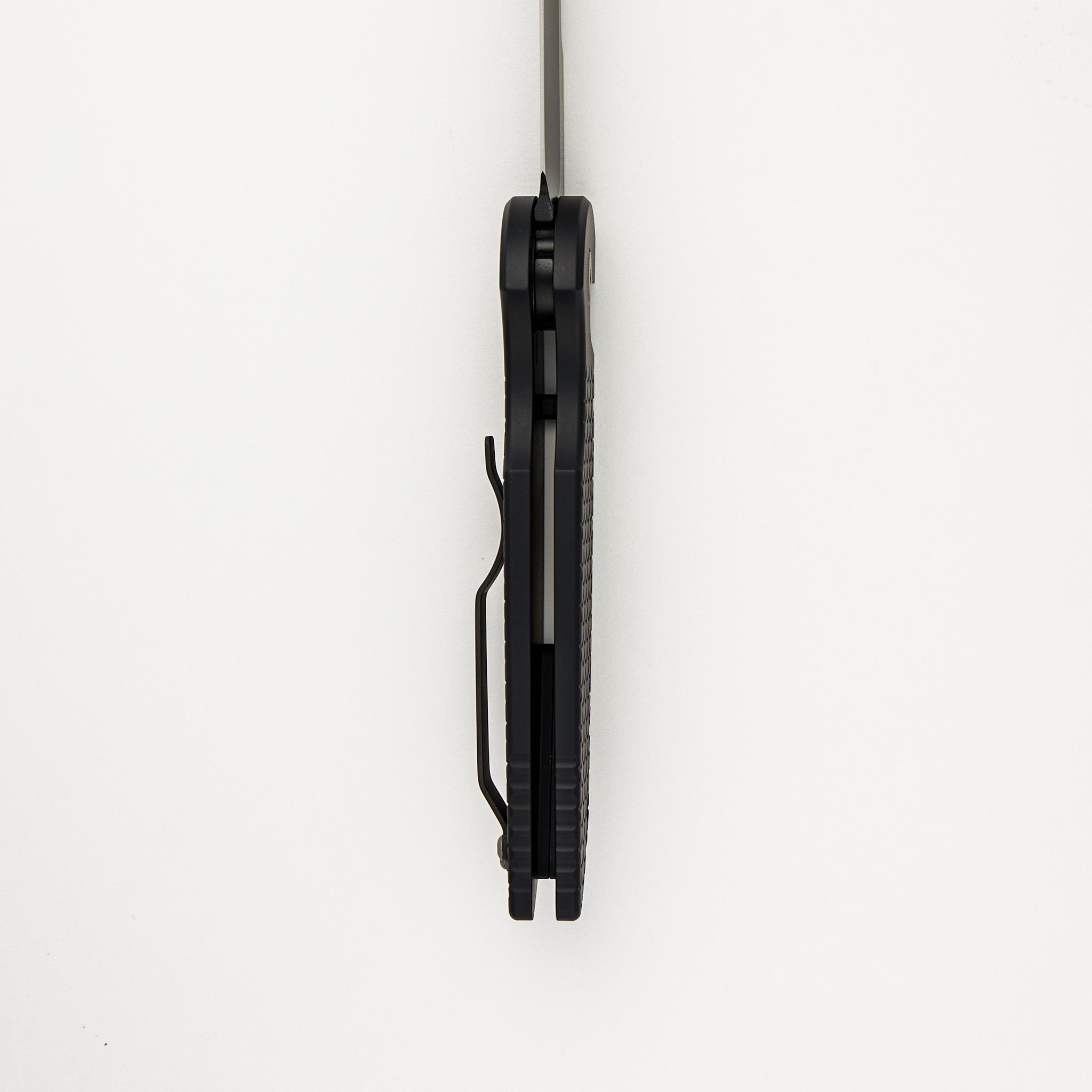 Tactical Response 3 - TR-3 X1 - Black "Fish Scale" Handle - DLC Black 154CM Blade