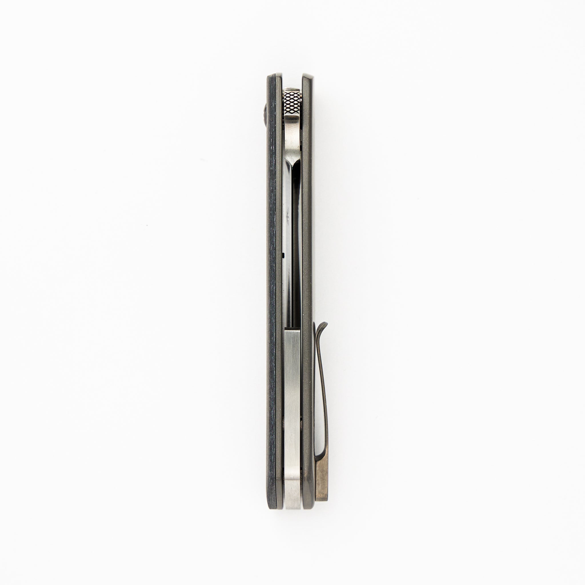 White CarboTi Dirtdobber Drop Point - 2024 R1 Invitational