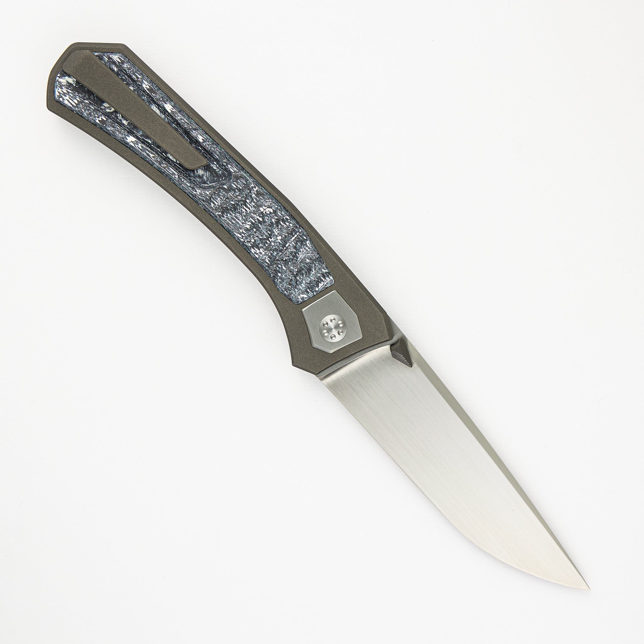 White CarboTi NM1B Folder - 2024 R1 Invitational