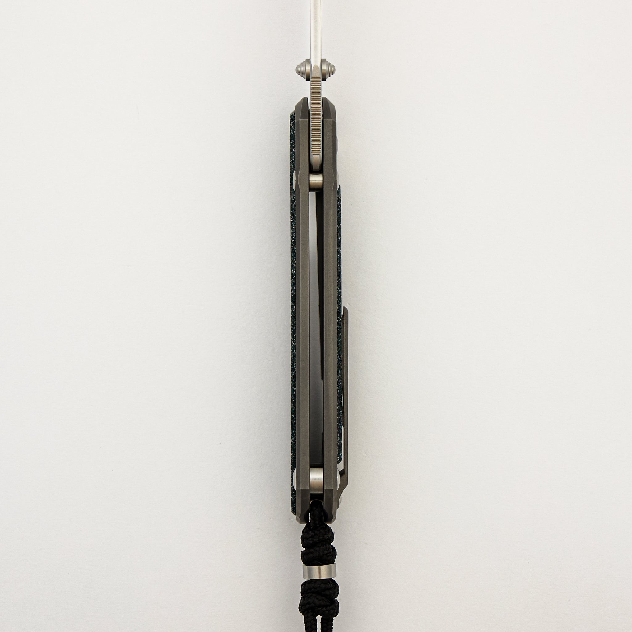 R1 Invitational - Large Sebenza 31 - Teal Magnetic CarboTi Inlay - Polished Drop Point CPM MagnaCut Blade - Silver Double Lugs