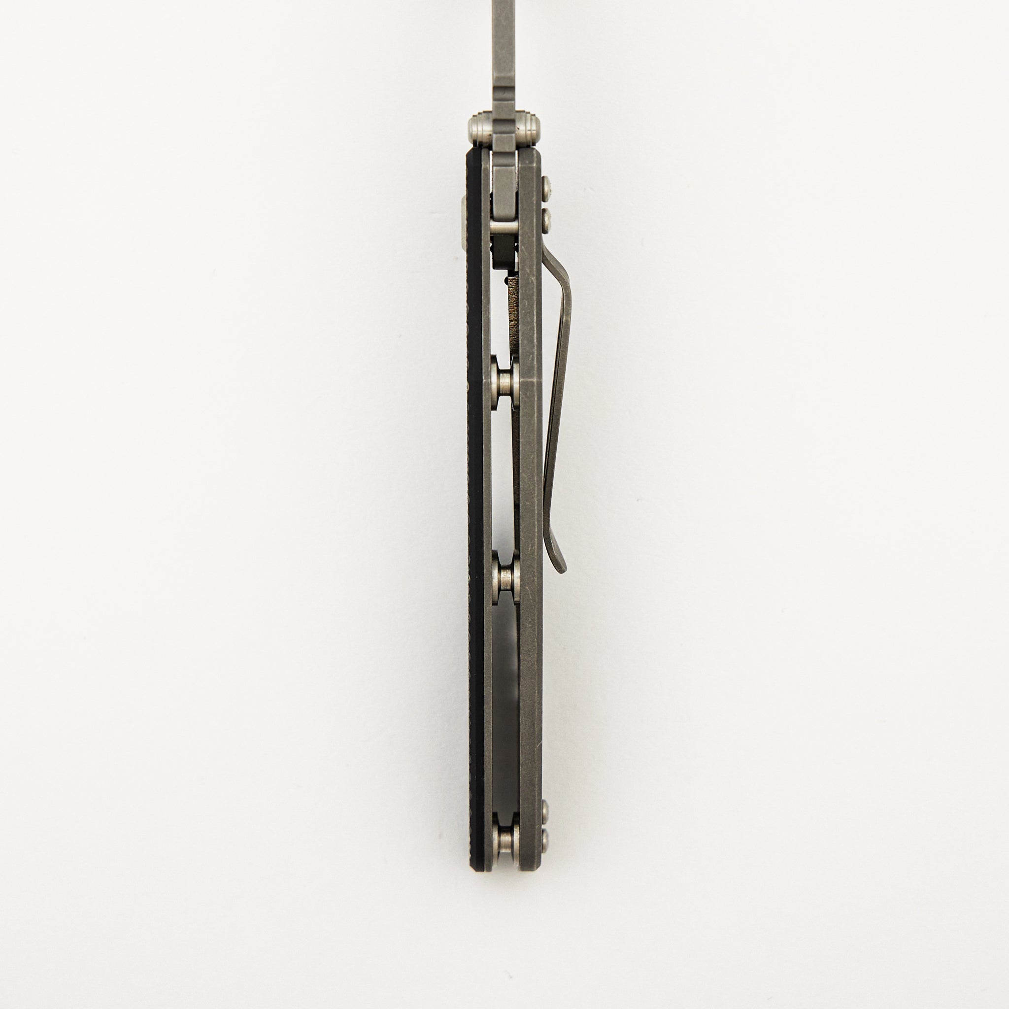 Eklipse 3.5" - MagnaCut Skinny Slicer - Hollow Grind - Tri-Way - Working Finish - Black G10