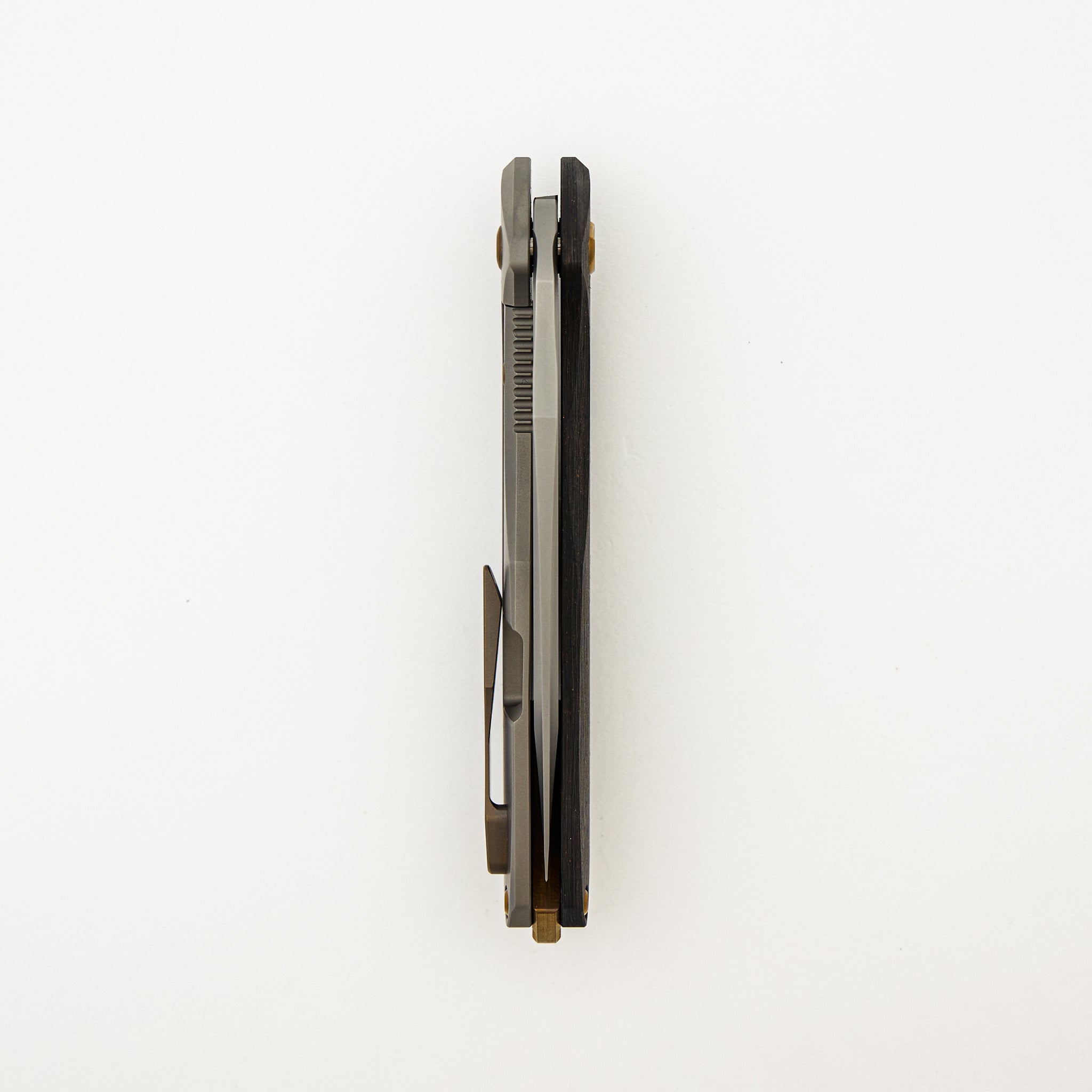 Arius - Gen. 2 - Titanium/Copper Carbon Fiber Handle - CTS-XHP Blade