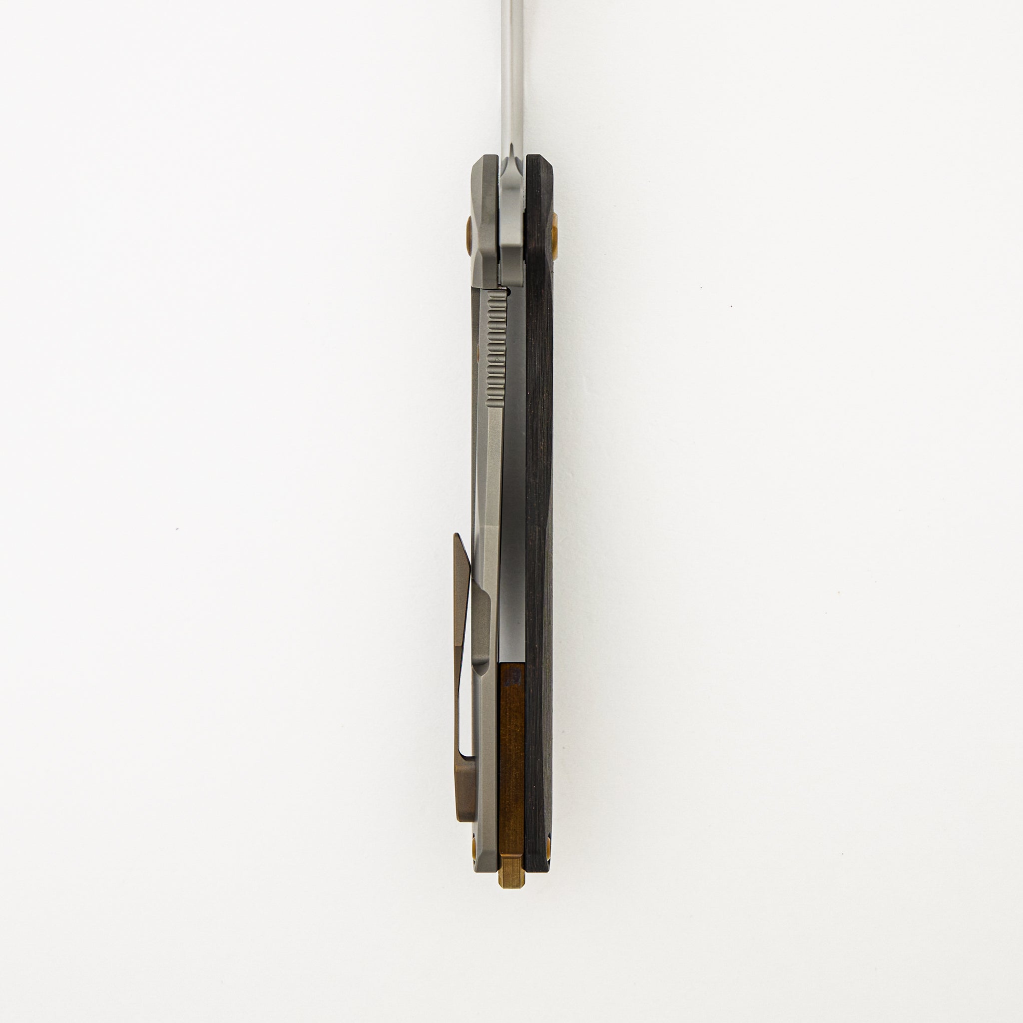Arius - Gen. 2 - Titanium/Copper Carbon Fiber Handle - CTS-XHP Blade