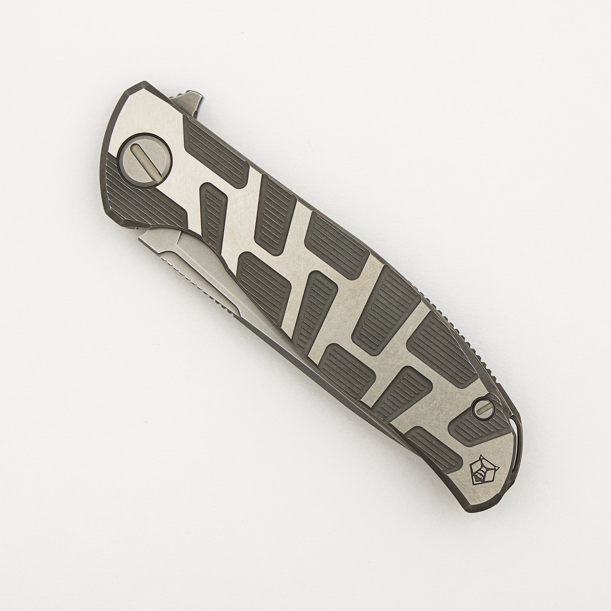 F95 T Pattern Gen. 4 - Titanium Handle - M390 Blade - MRBS