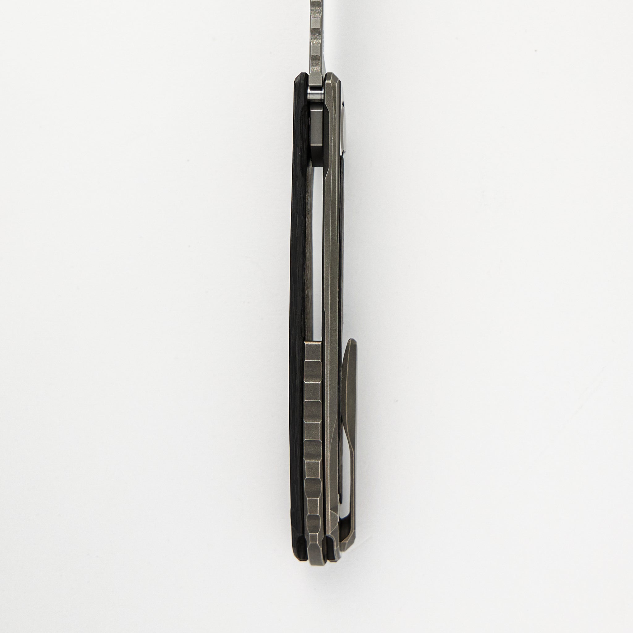 HATI GEN 3 – M390 BLADE – BLACK TECHNOCARBO – MRBS