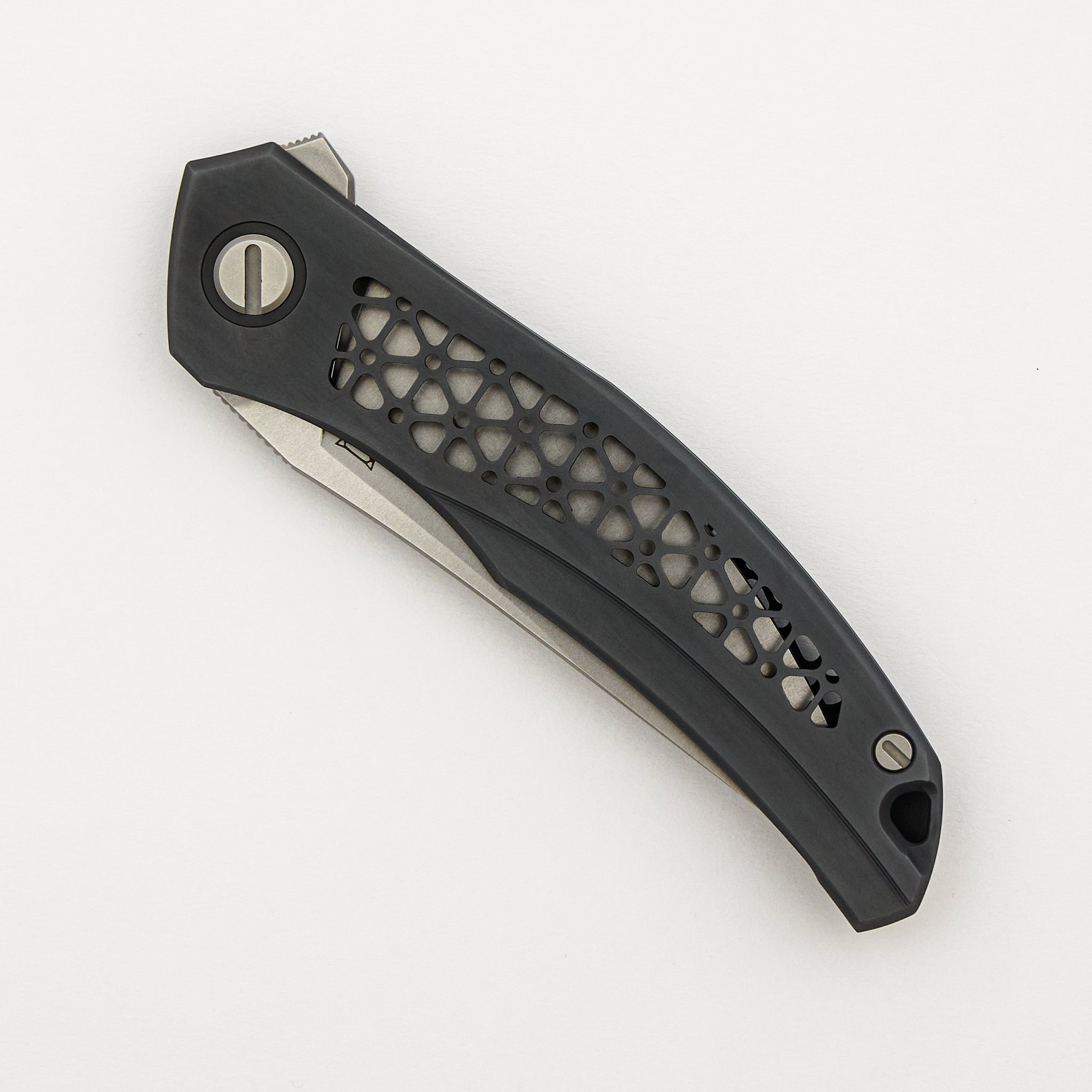 Avian Knives Finish Quantum “Avian's Mark” – Cromax PM Blade – MRBS