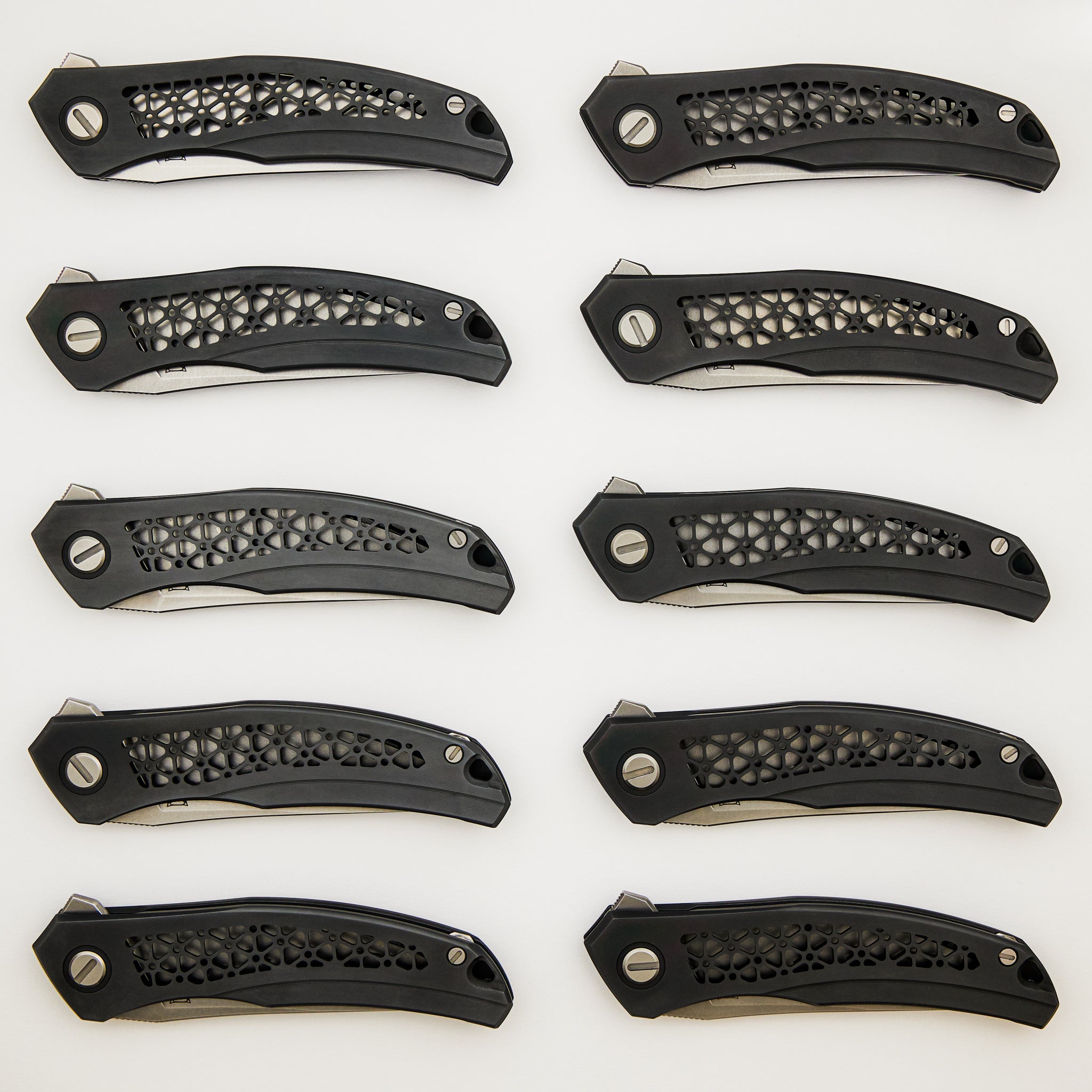 Avian Knives Finish Quantum “Avian's Mark” – Cromax PM Blade – MRBS