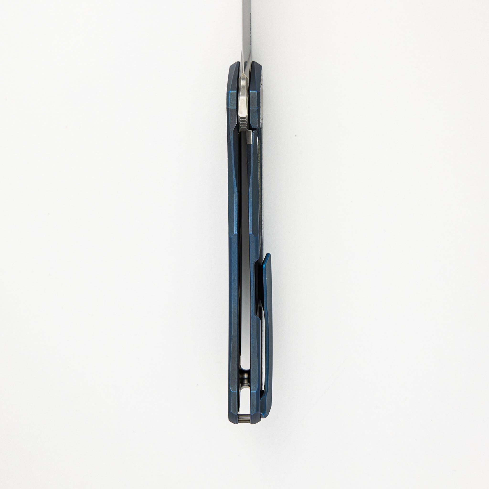 Quantum R1P Lefty – Blue Titanium Handle – Cromax PM – MRBS