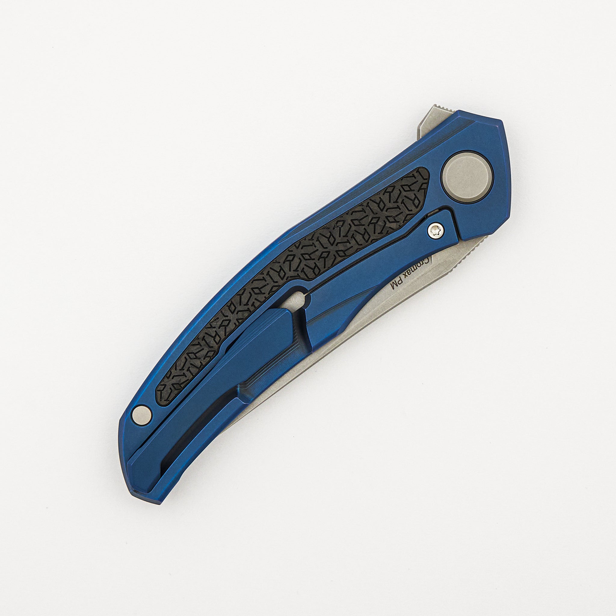 "R1 Edition" Ursus Quantum NL - Cromax PM Blade - Blue Titanium Handle - R1 Pattern Carbon Fiber Inlay - MRBS