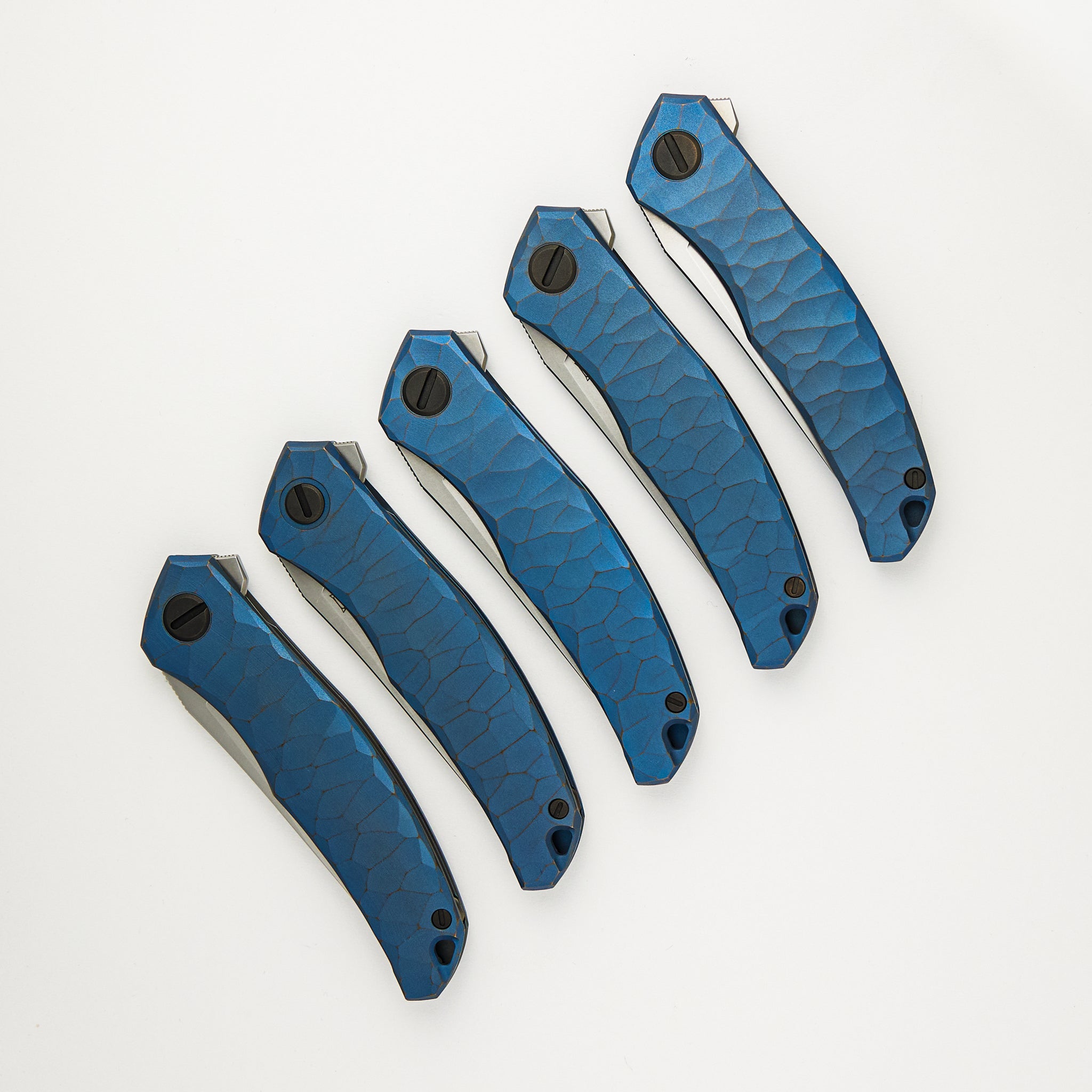 Shirogorov Knives / Rip Knives Quantum “Blue Machine” – Cromax PM Blade – MRBS - Completed