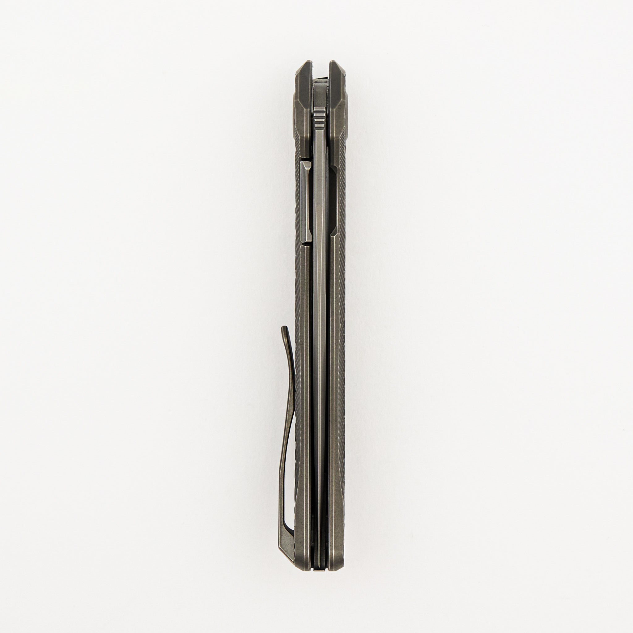 Stellar Bear Pattern – Titanium Handle – M390 Blade – MRBS
