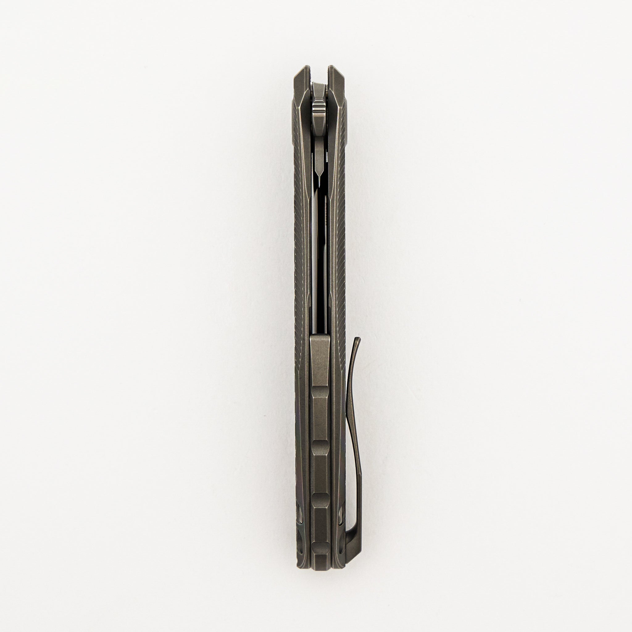 Stellar Bear Pattern – Titanium Handle – M390 Blade – MRBS
