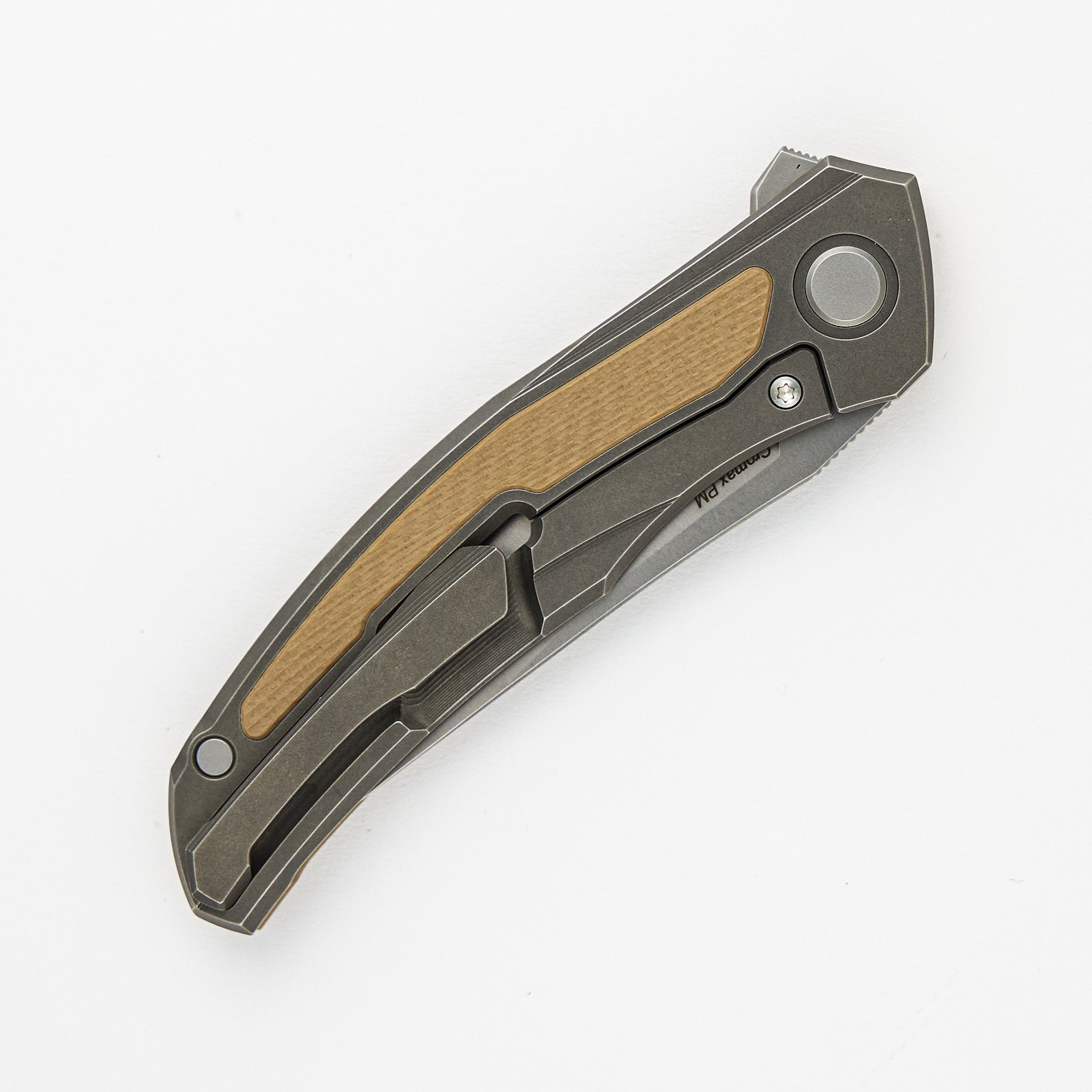 URSUS QUANTIUM – CROMAX PM BLADE – BEIGE G10 HANDLE – MRBS