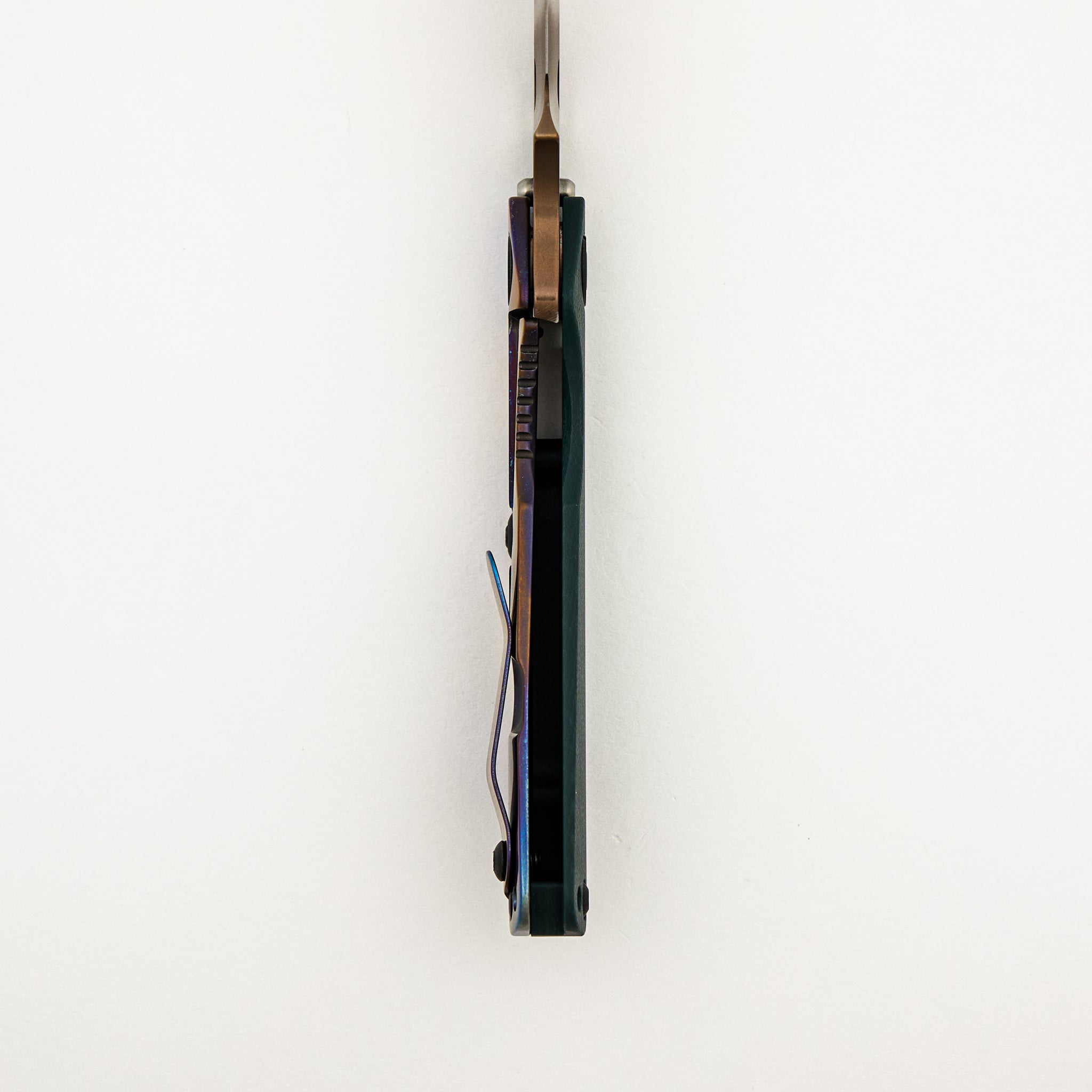 SNG - Anodized Titanium/Forest Green G10 Handle - Drop Point Bronze Tiger Stripe 20CV Blade