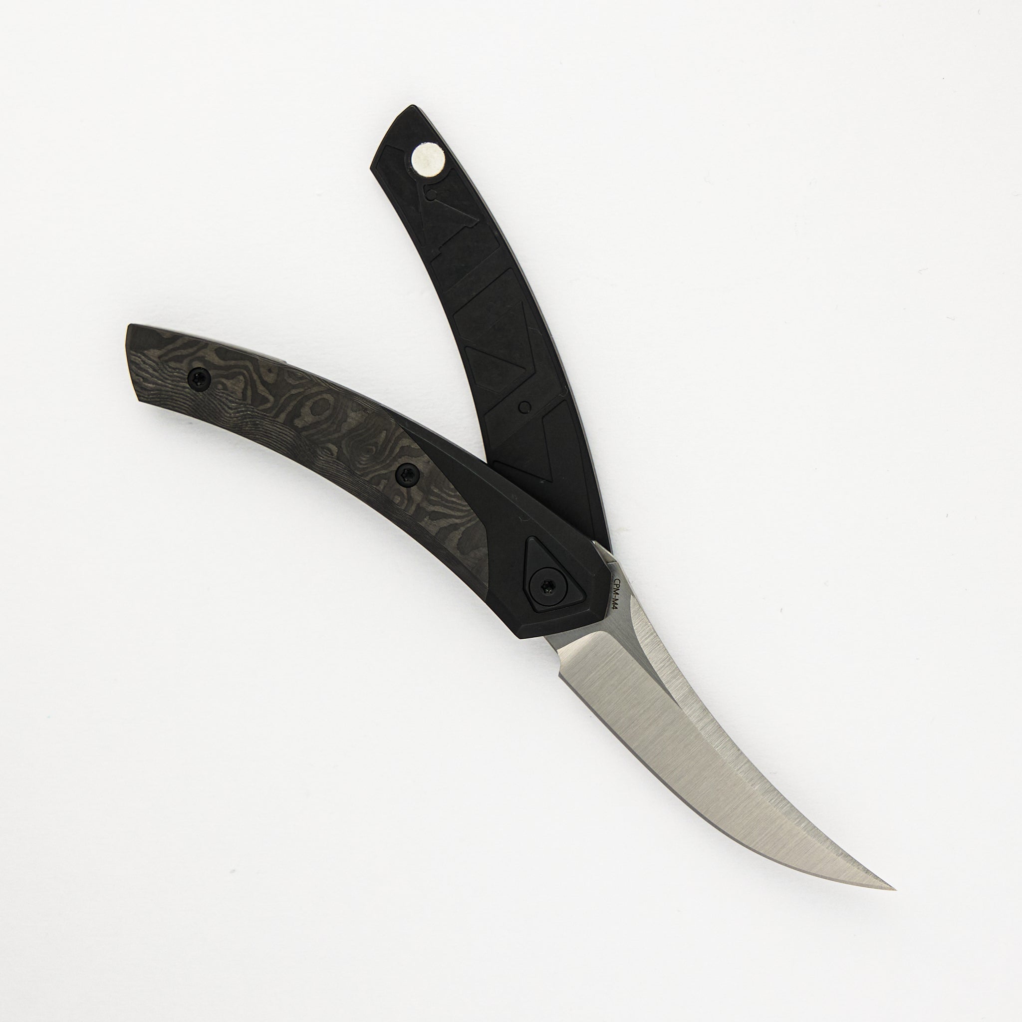 Piranha - Titanium Black PVD/Black Dunes FC M4/Belt Satin