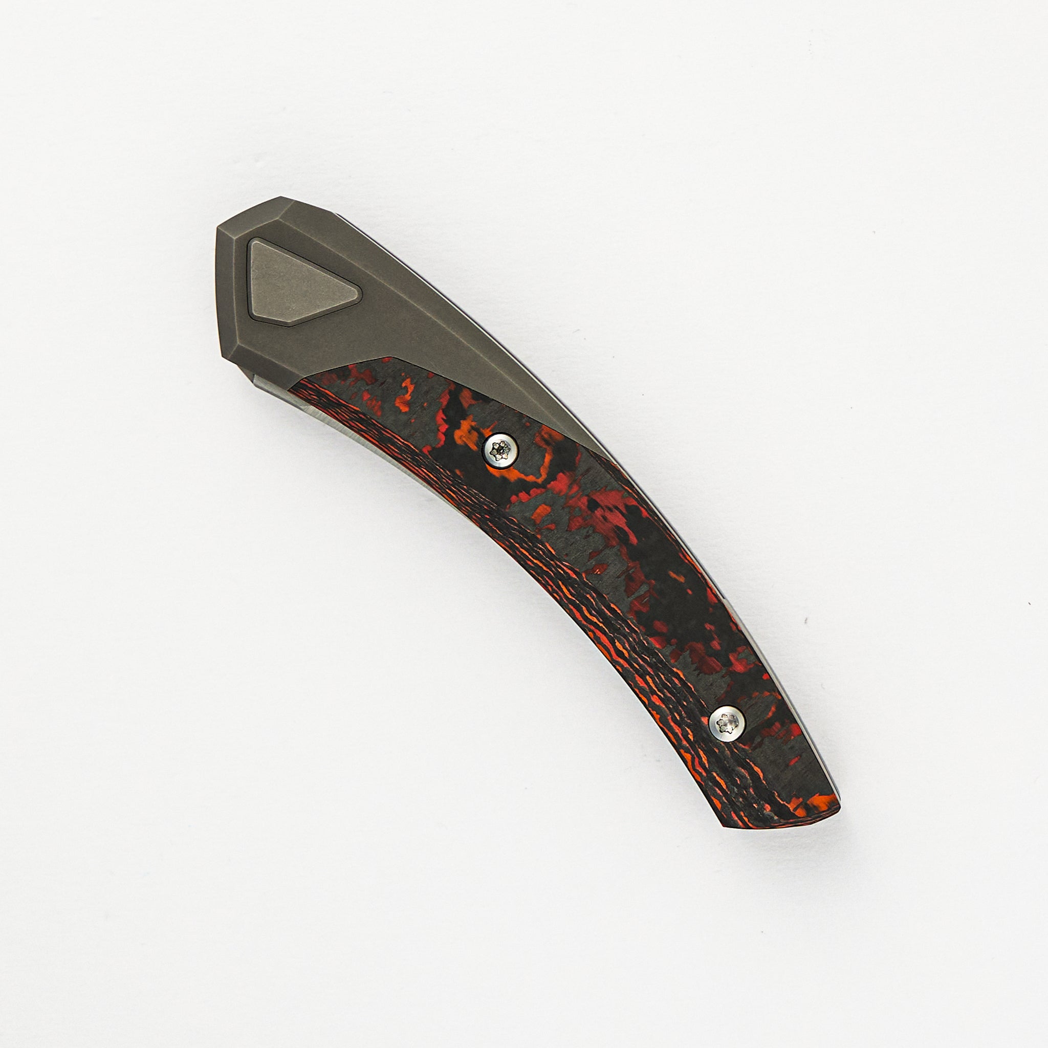 Piranha - Titanium Dark Blast/Mars Valley Fat Carbon - M4/Belt Satin