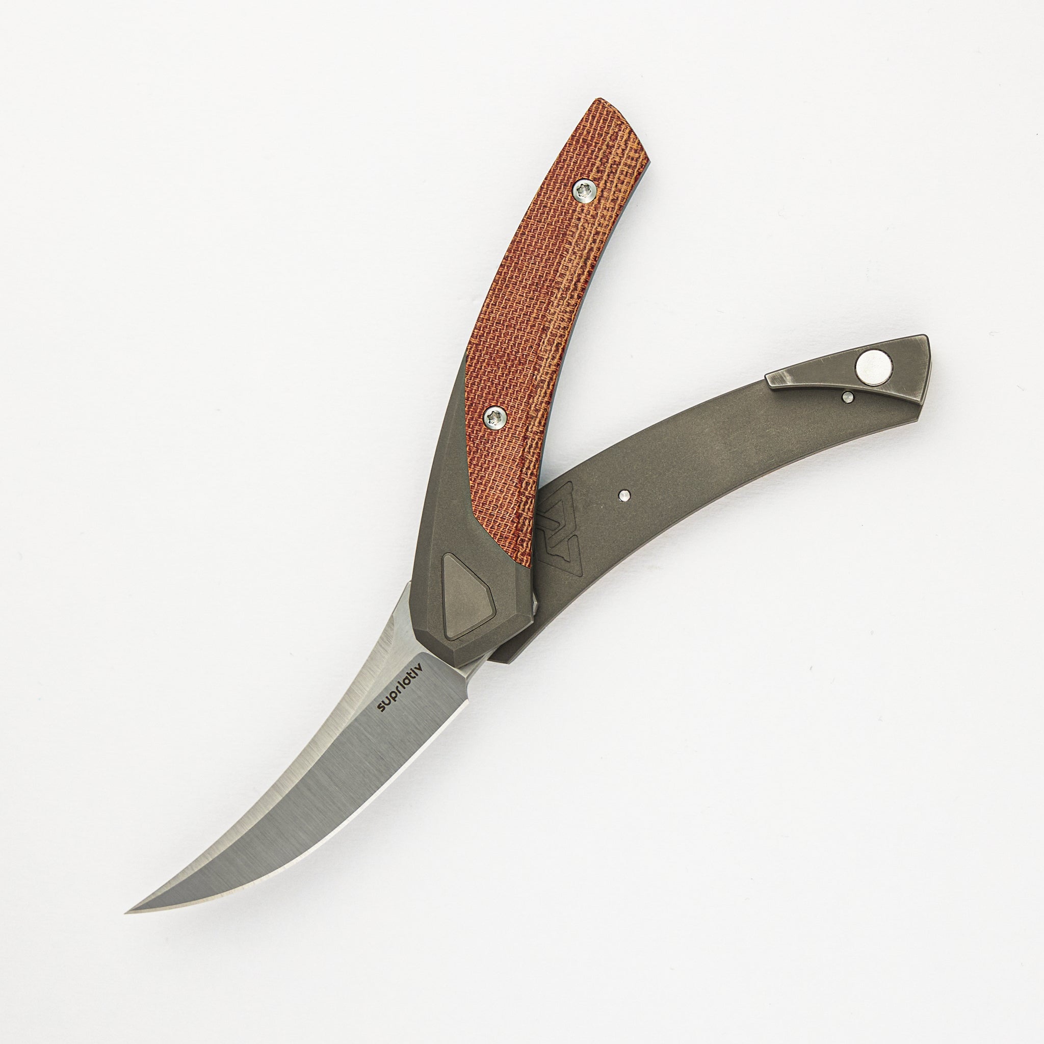 Piranha - Titanium Dark Blast/Orange Micarta - M4/Belt Satin