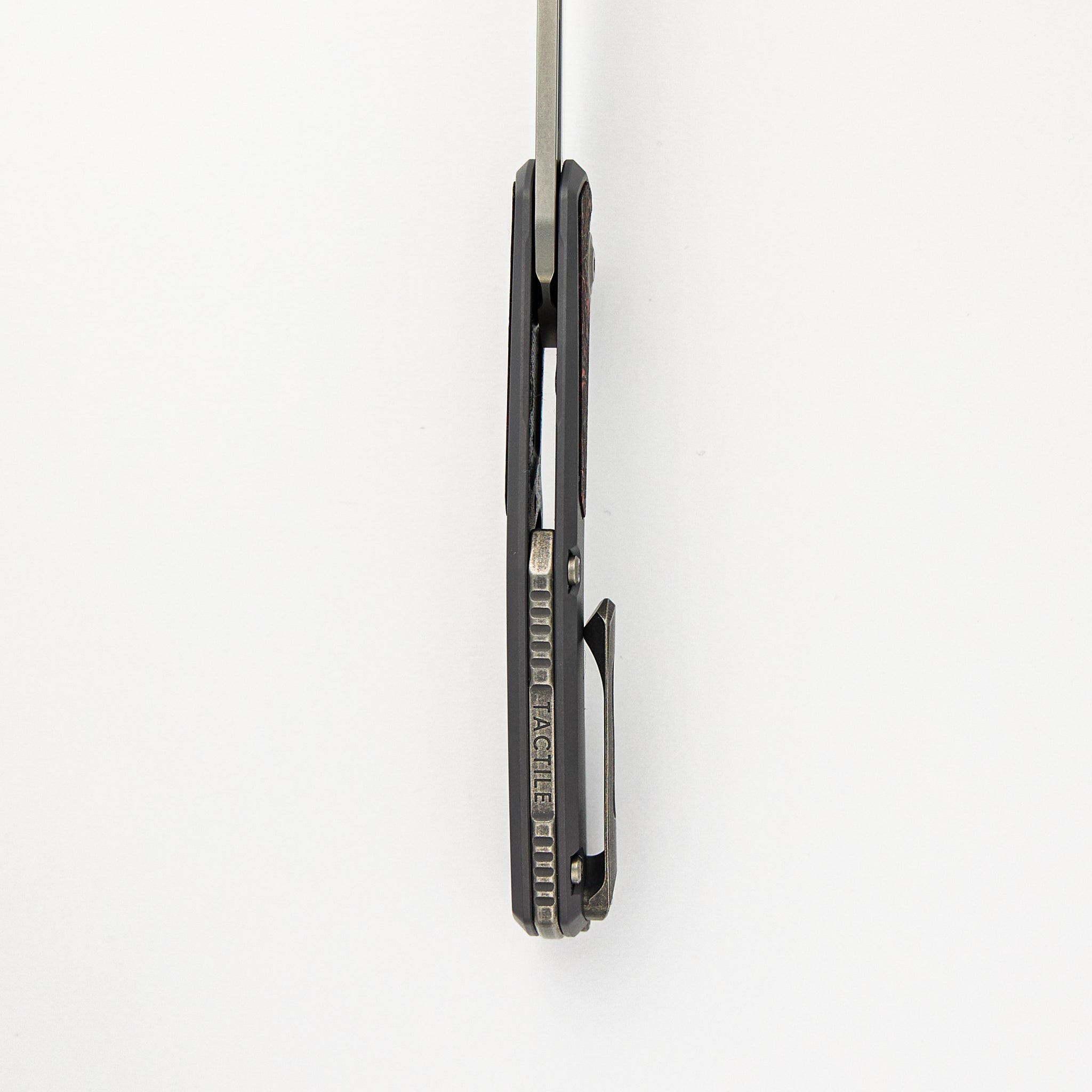 Archer - Titanium/Red TechnoCarbo Handle - MagnaCut Blade