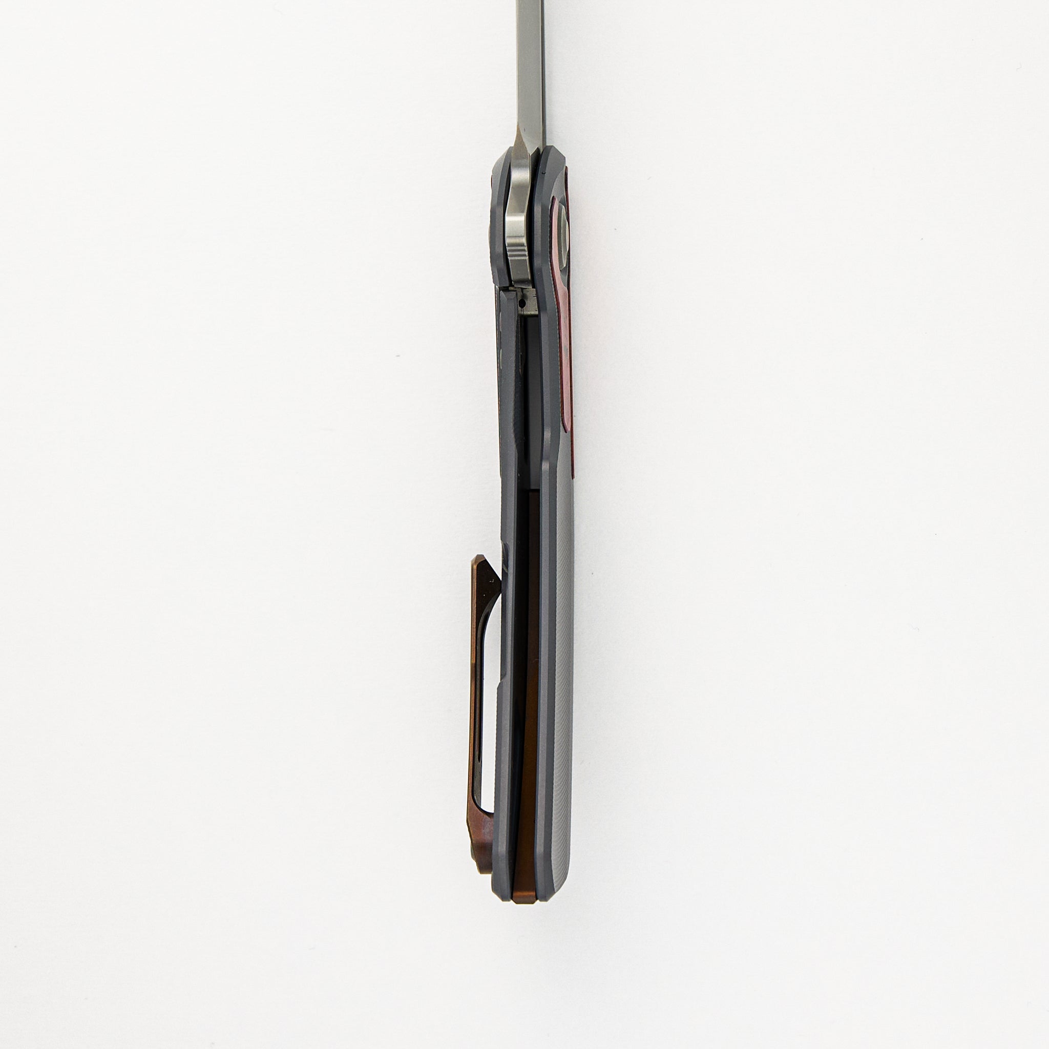 Archer - Titanium/Flamed Copper Textured Handle - MagnaCut Blade
