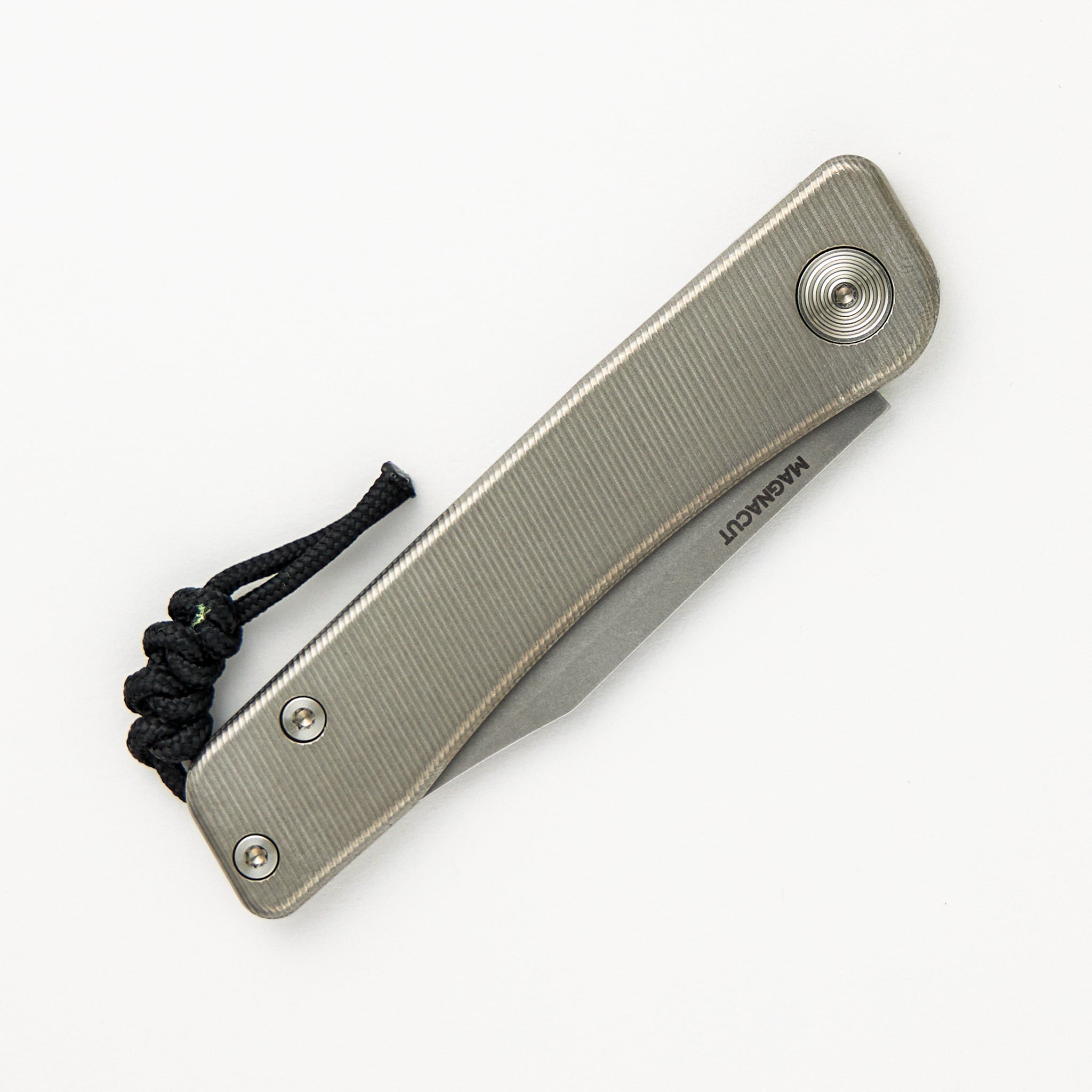 Bexar – Titanium Handle – MagnaCut Blade