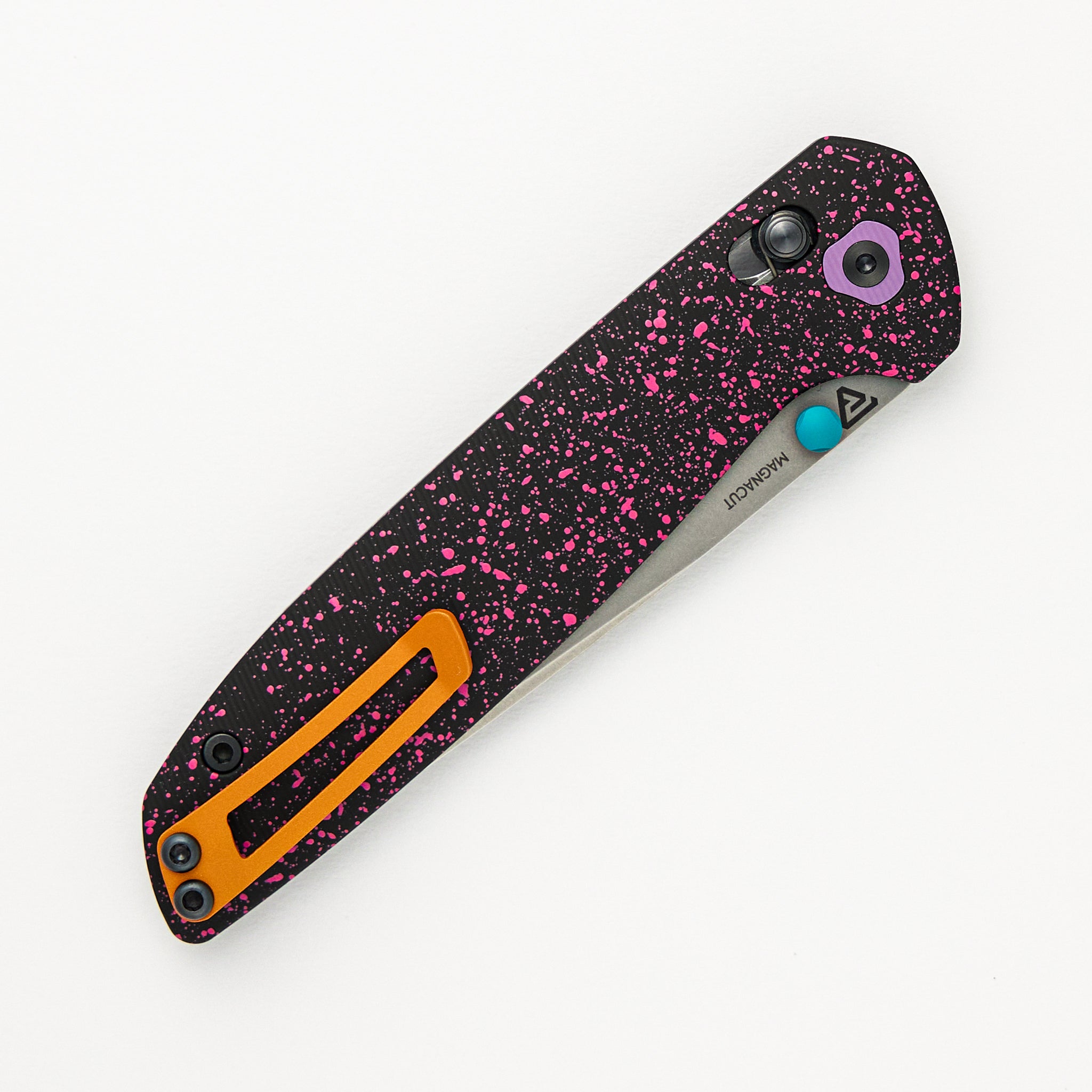 Maverick – Stonewash MagnaCut Blade – Vice Titanium Handle