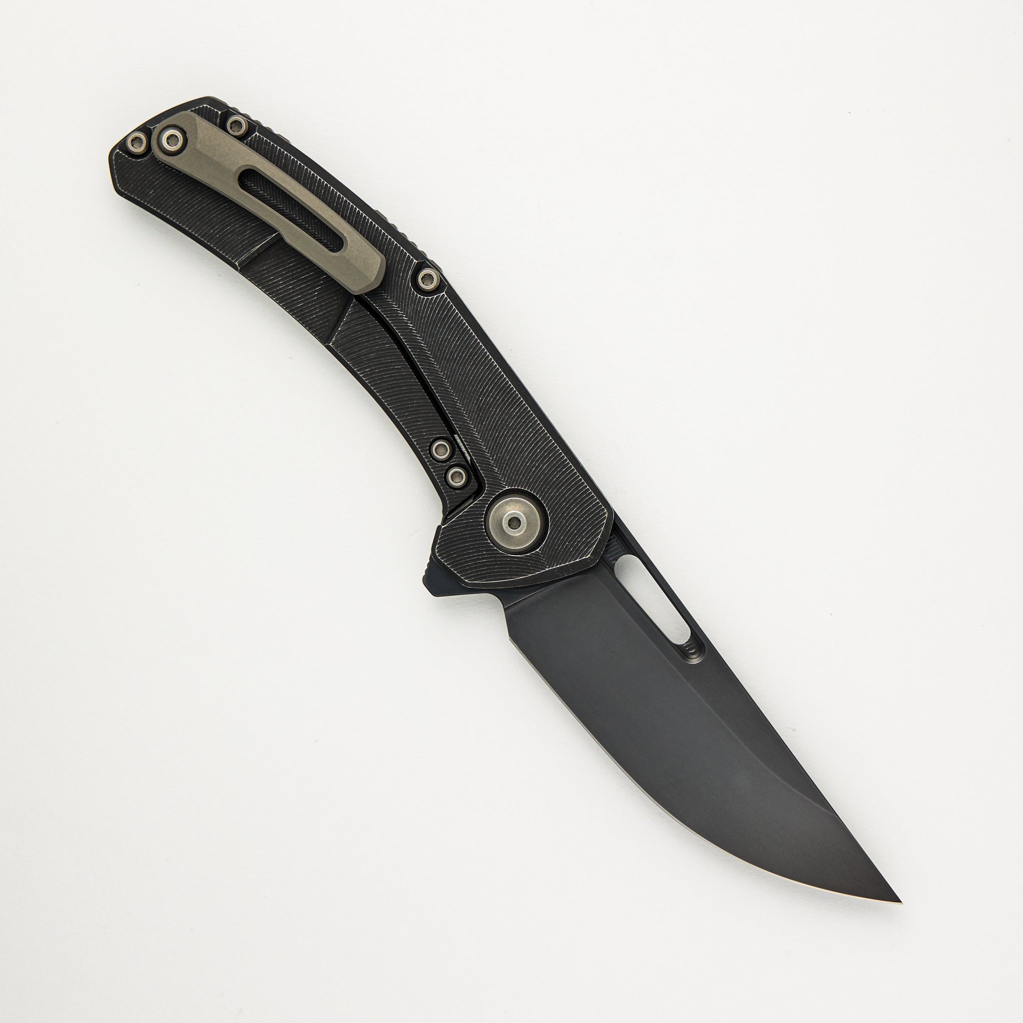 Archer - Dark Stonewashed Titanium Textured Handle - MagnaCut Blade