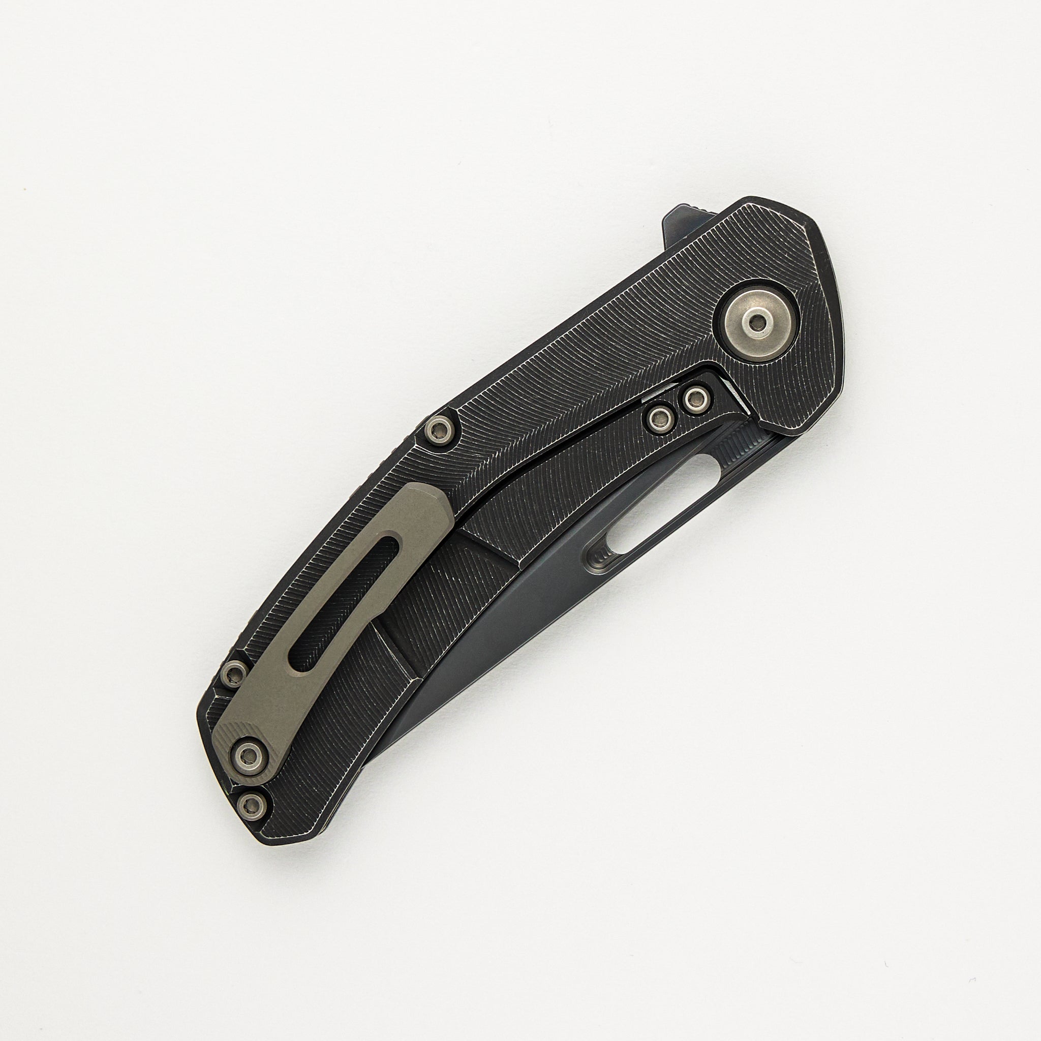 Archer - Dark Stonewashed Titanium Textured Handle - MagnaCut Blade