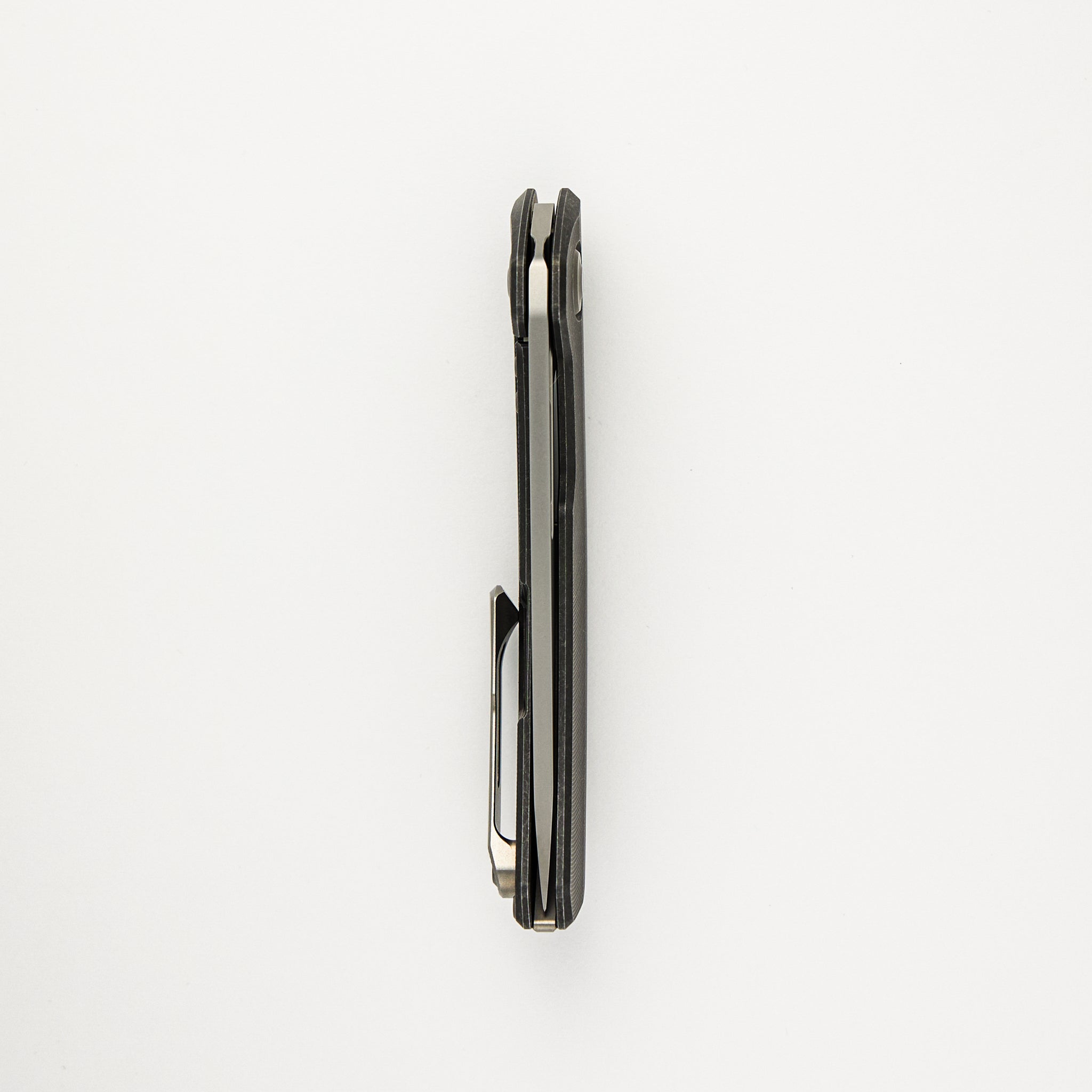 Archer - Feathered Titanium Handle - MagnaCut Blade