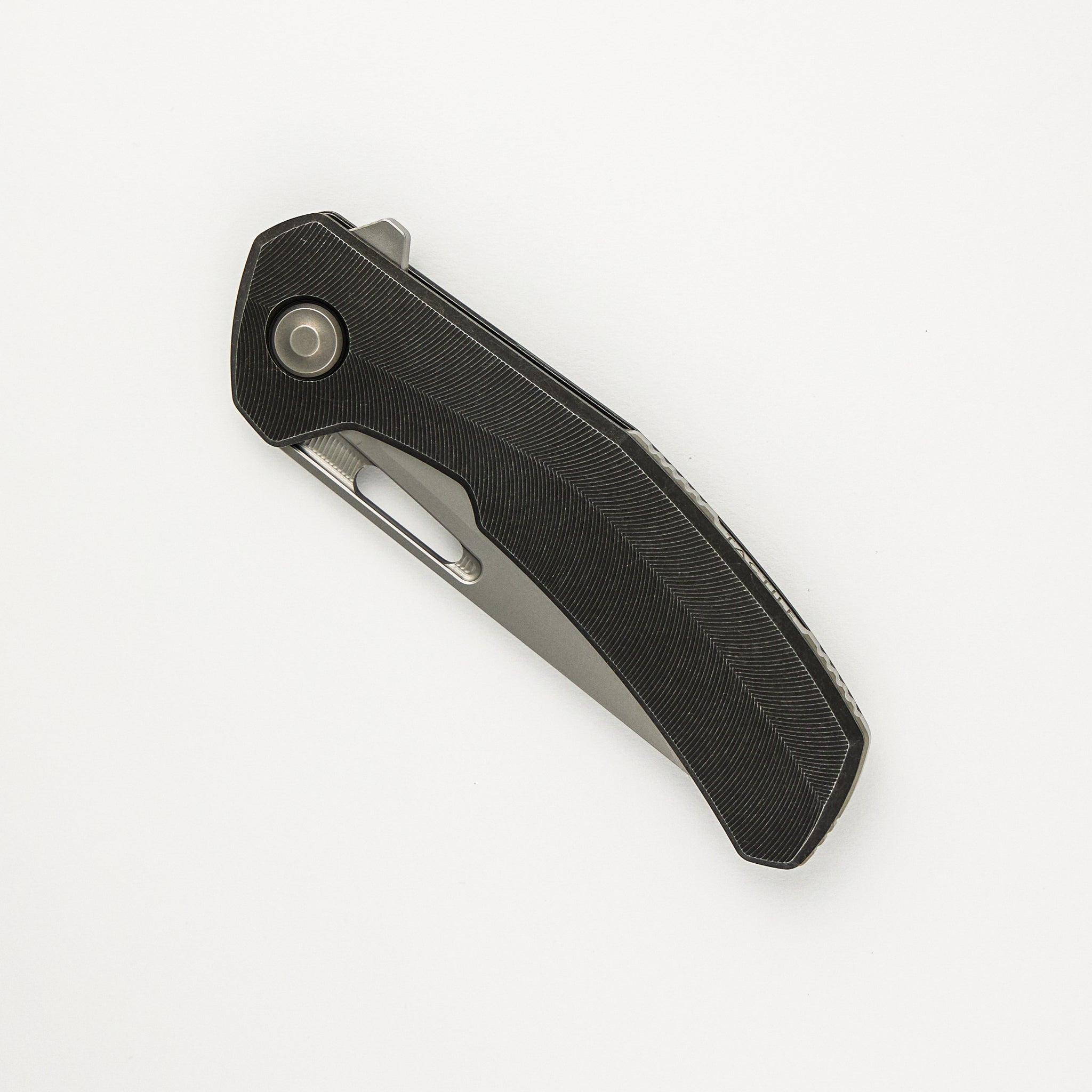 Archer - Feathered Titanium Handle - MagnaCut Blade
