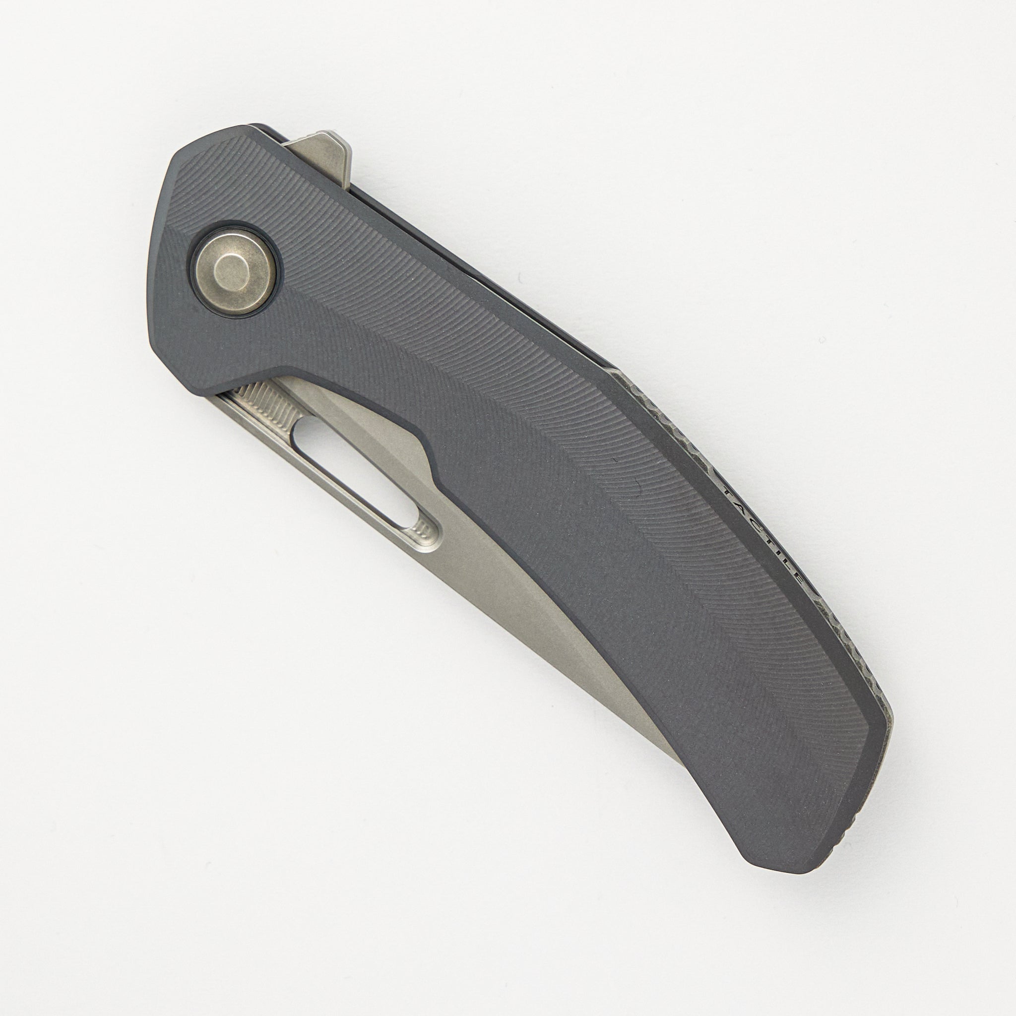 Archer - Darkened Titanium Textured Handle - MagnaCut Blade