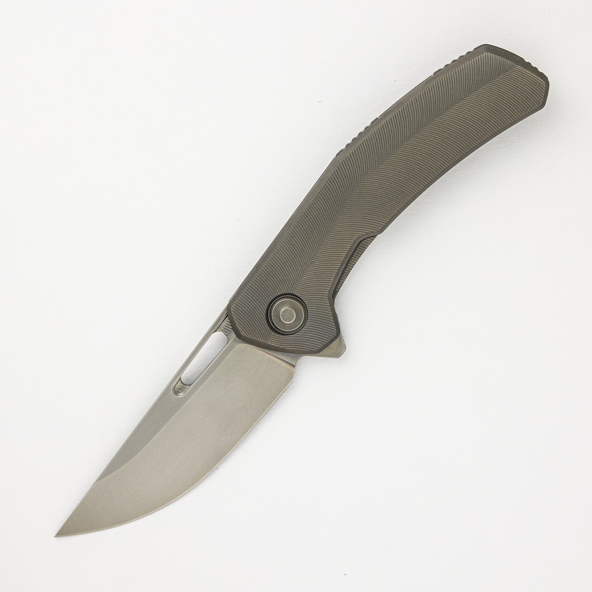 Archer - Titanium Textured Handle - MagnaCut Blade