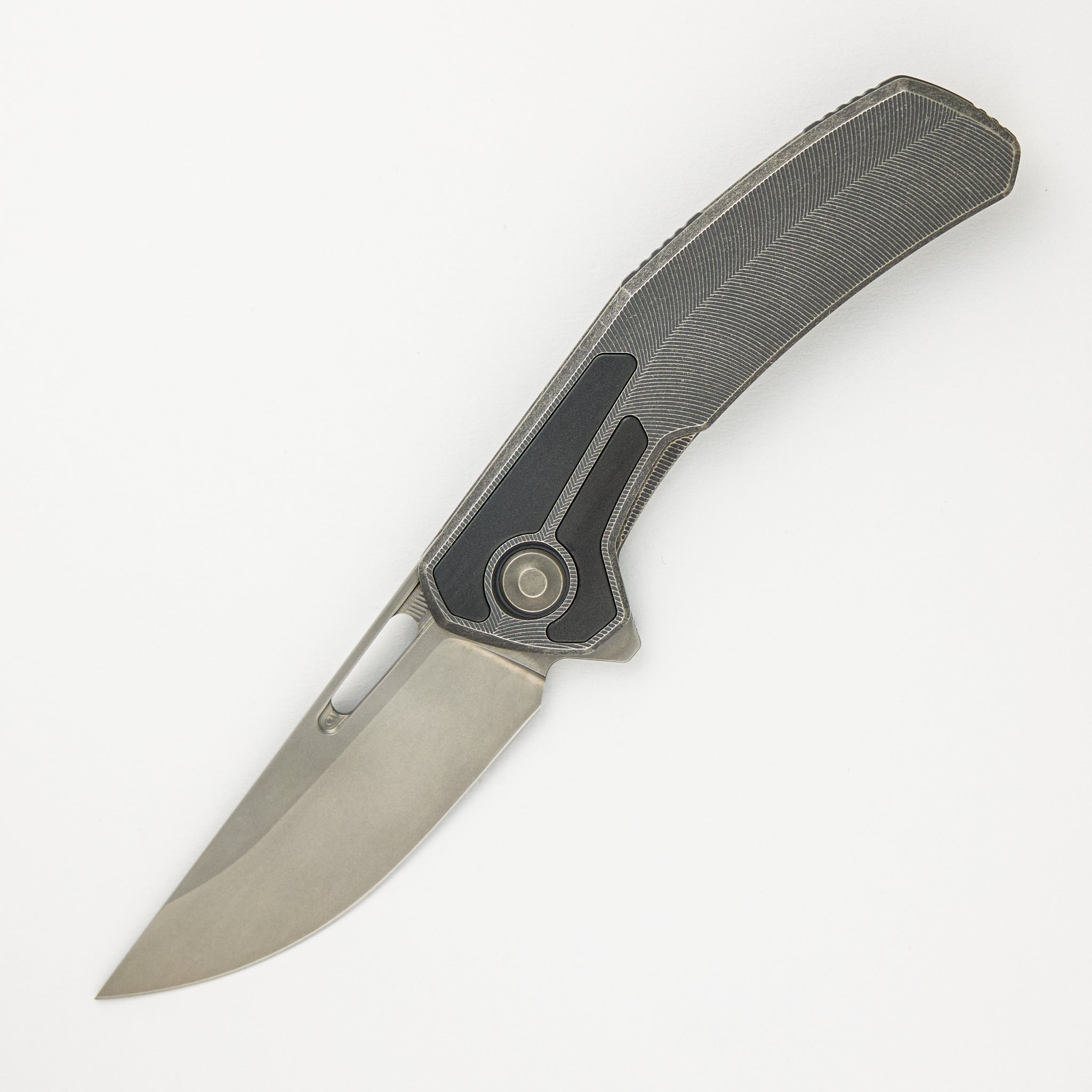 Archer - Titanium/Zirconium Textured Handle - MagnaCut Blade