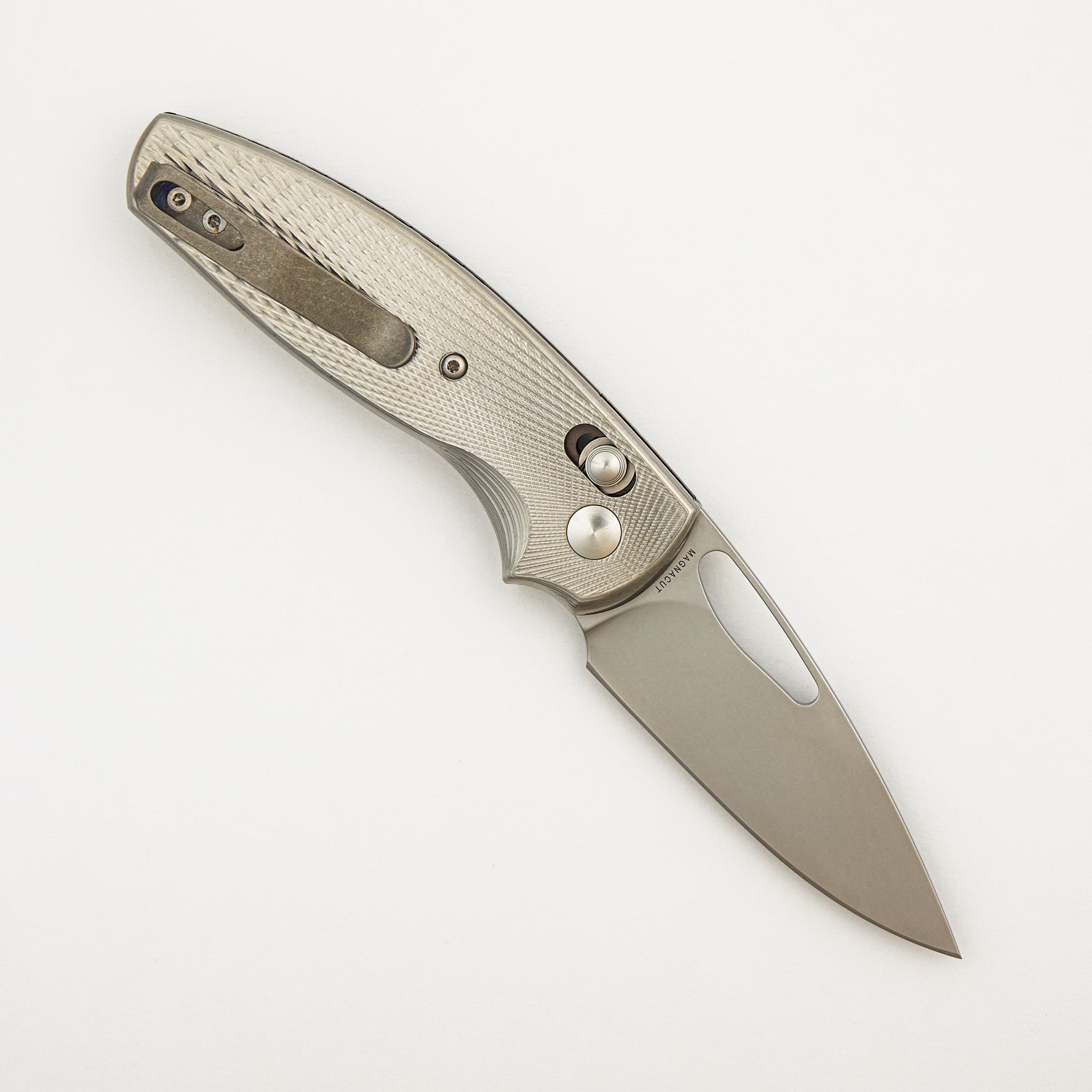 Bulldog Rev. B - Titanium Lizard Skin 3D Handle - MagnaCut Blade