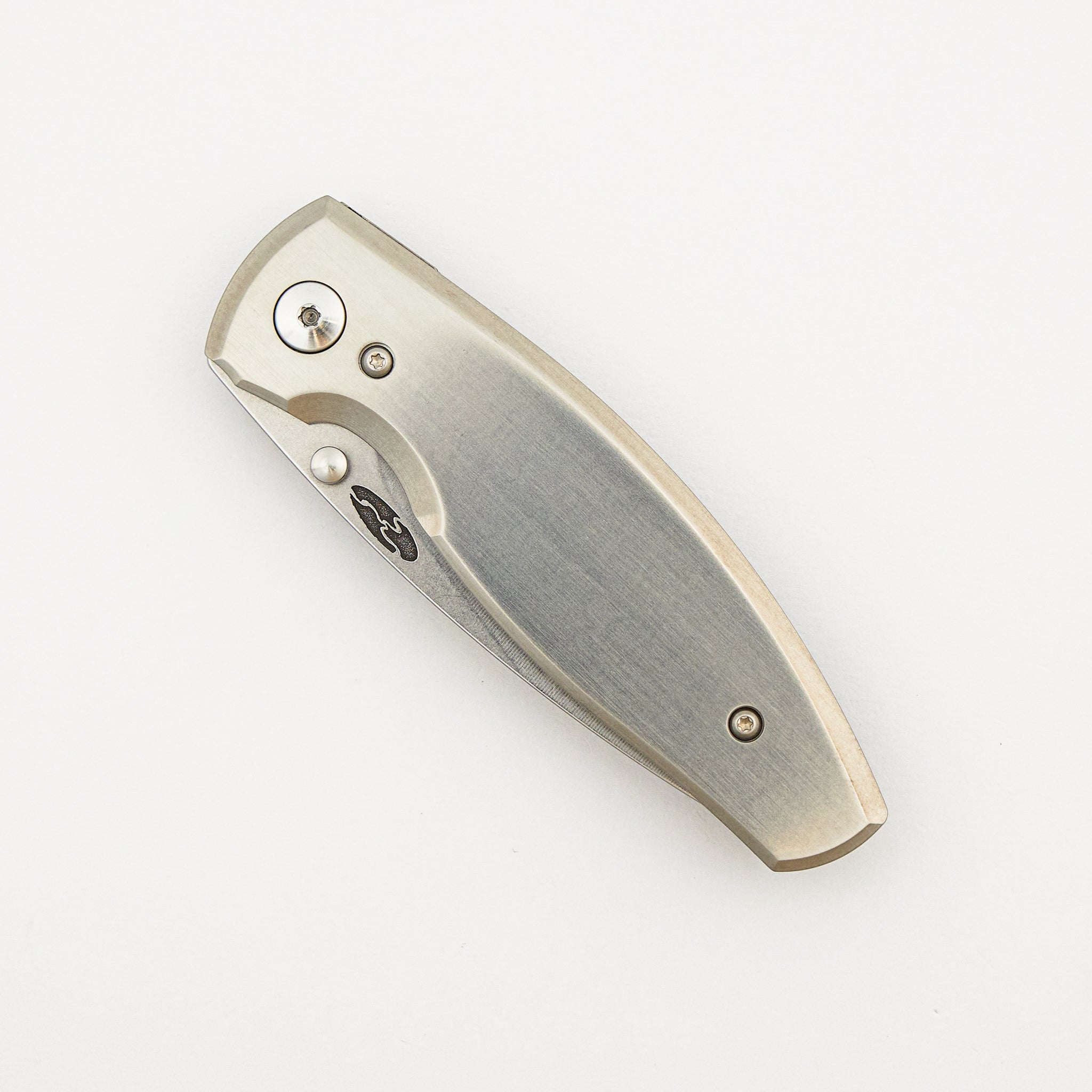 Neutron 2 Linerlock - Flat Satin Titanium Handle - MagnaCut Blade