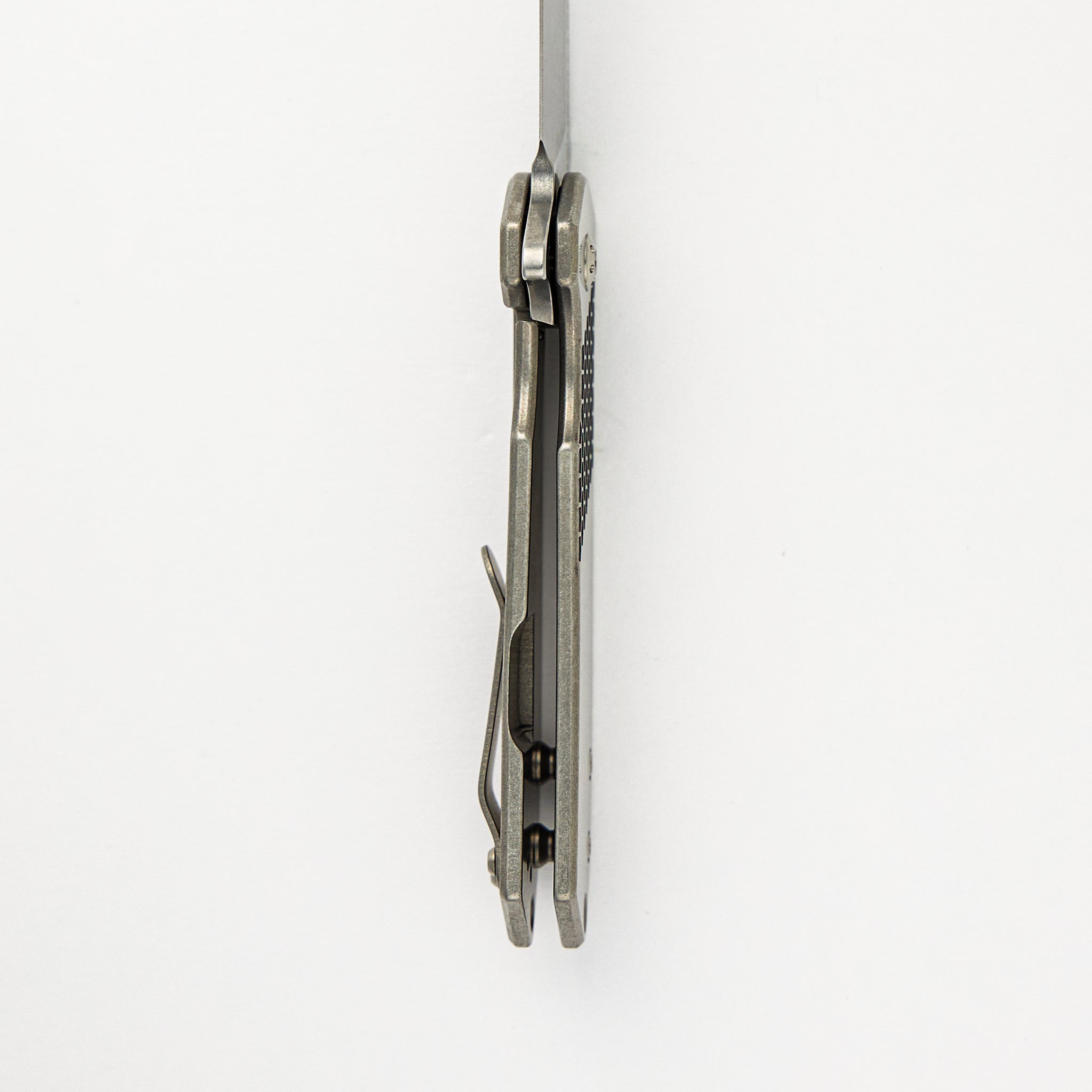 Ultra4 Folder - Titanium Handle - Honey Badger - Blackened Tumbled
