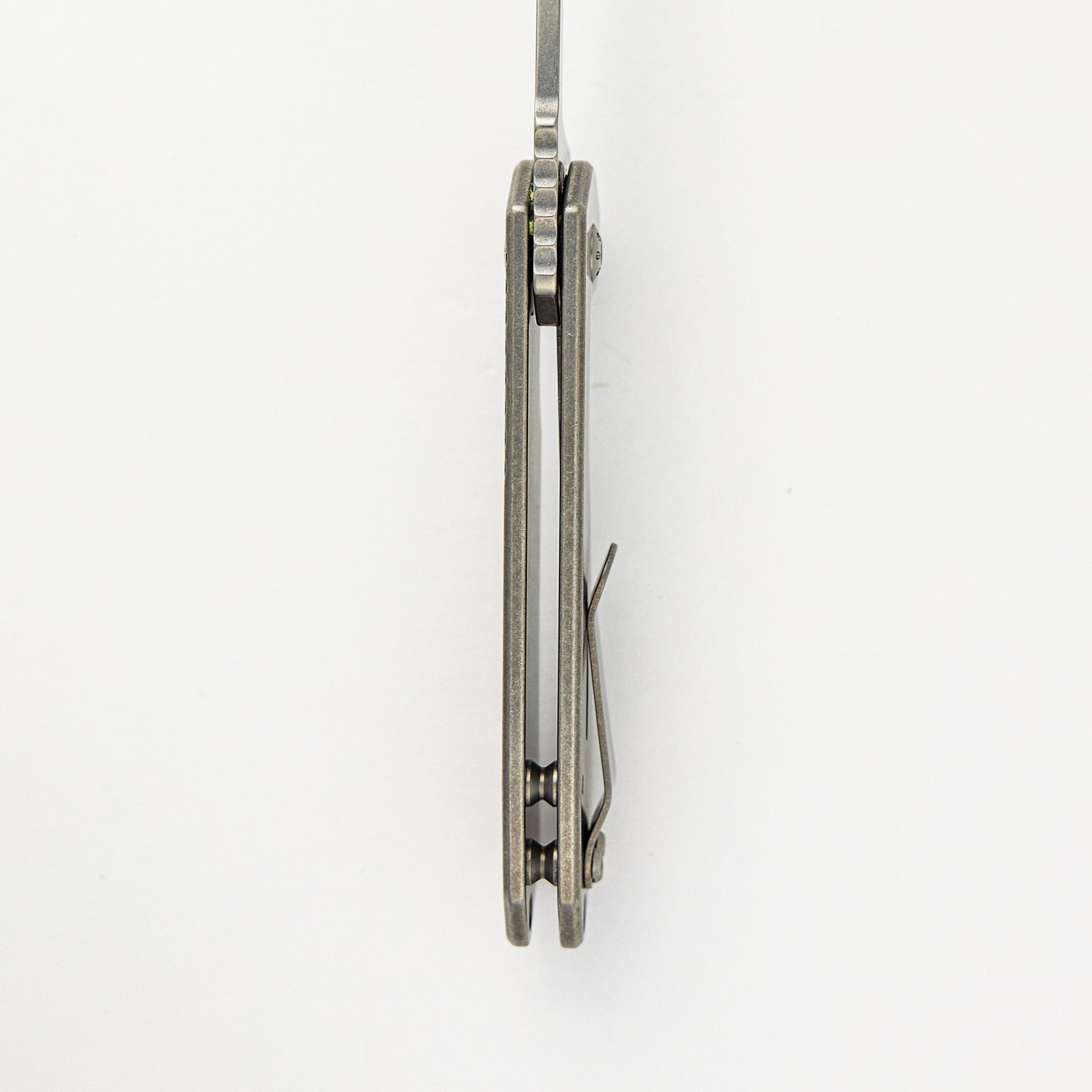 Ultra4 Folder - Titanium Handle - Killer Beez - Tumbled